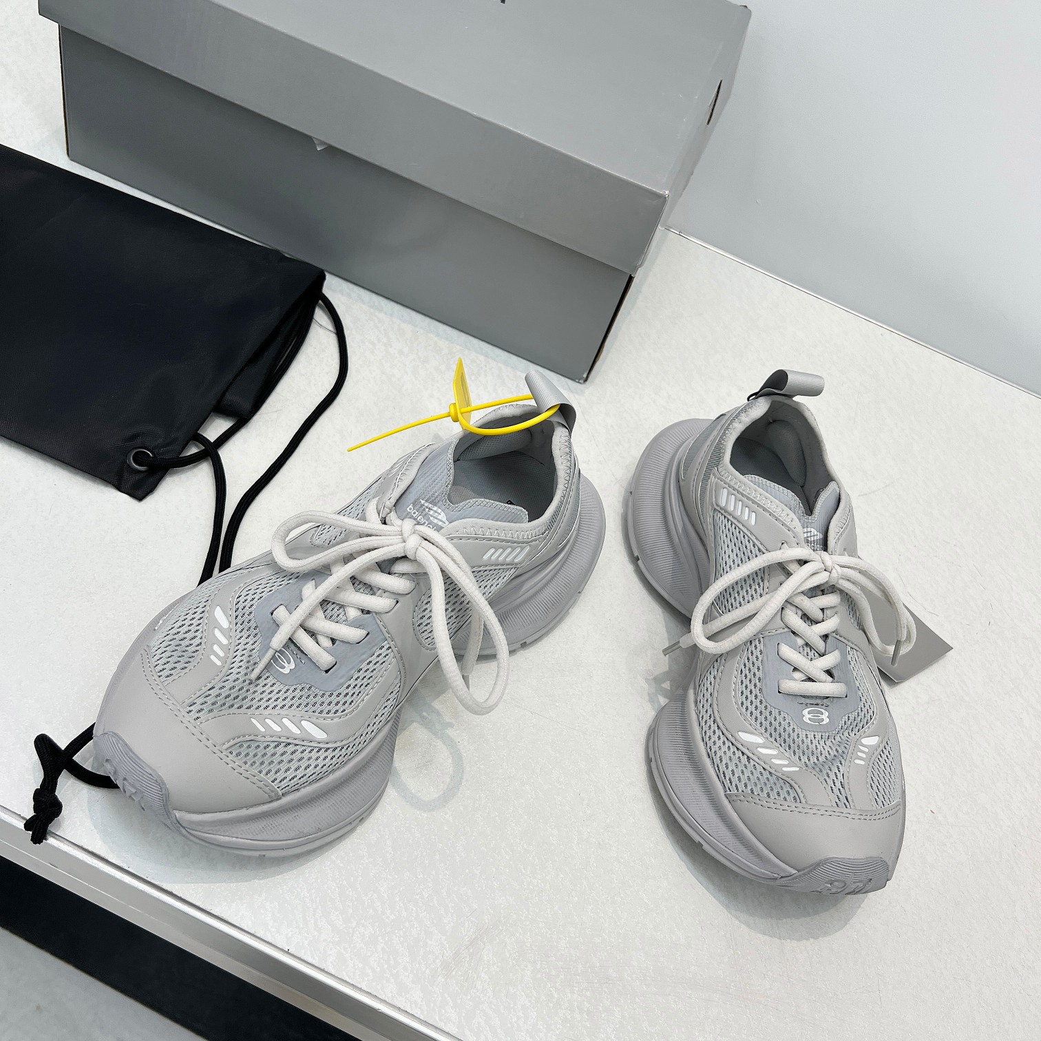 Balenciaga Sneakers Black Breathable