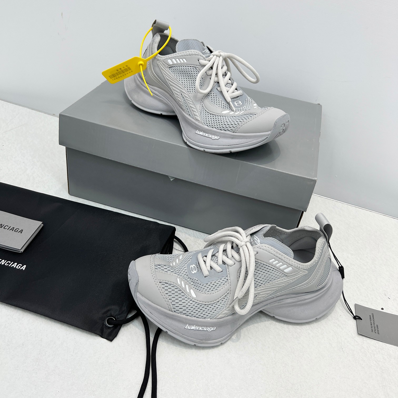 Balenciaga Sneakers Black Breathable