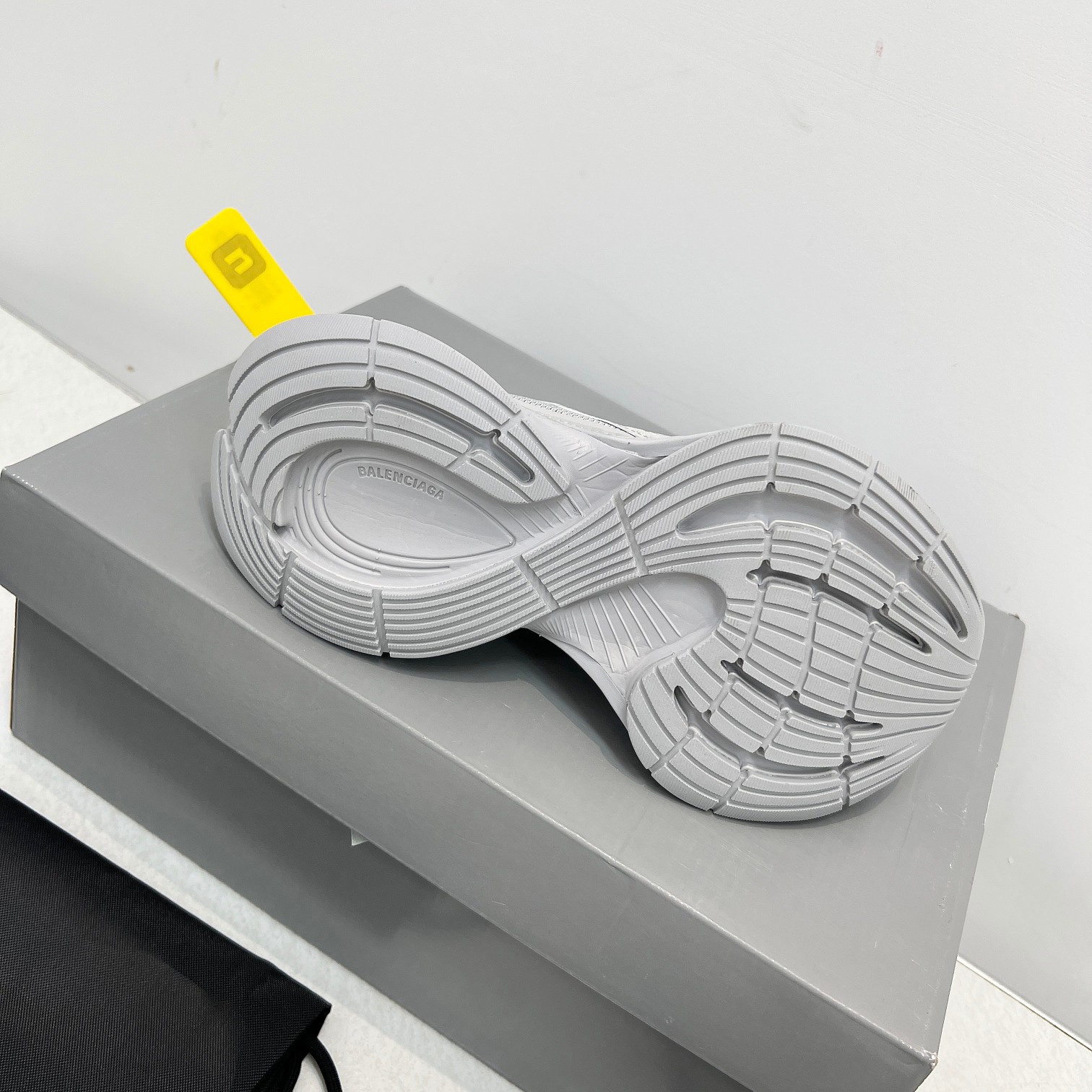 Balenciaga Sneakers Black Breathable