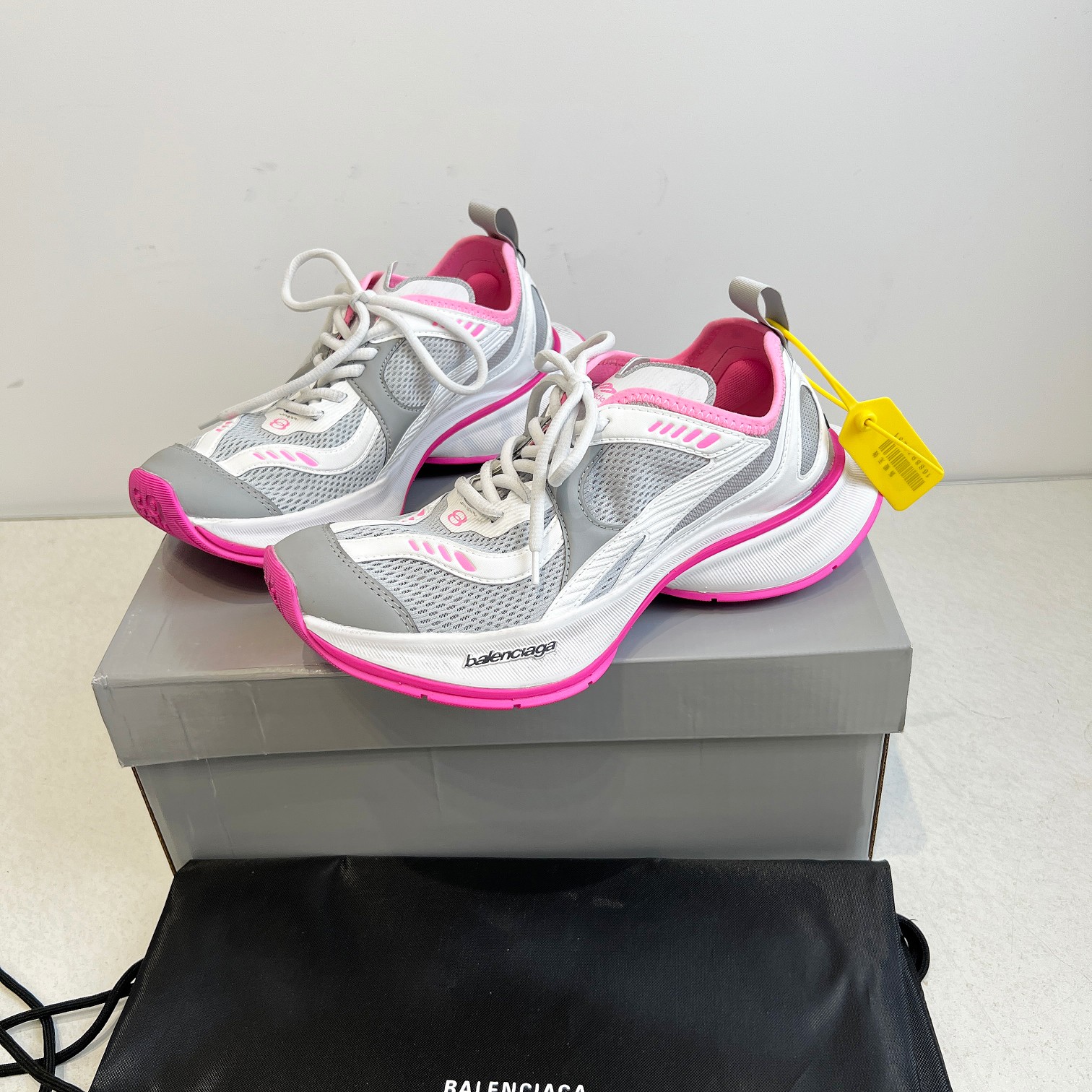 Balenciaga Sneakers Black Breathable