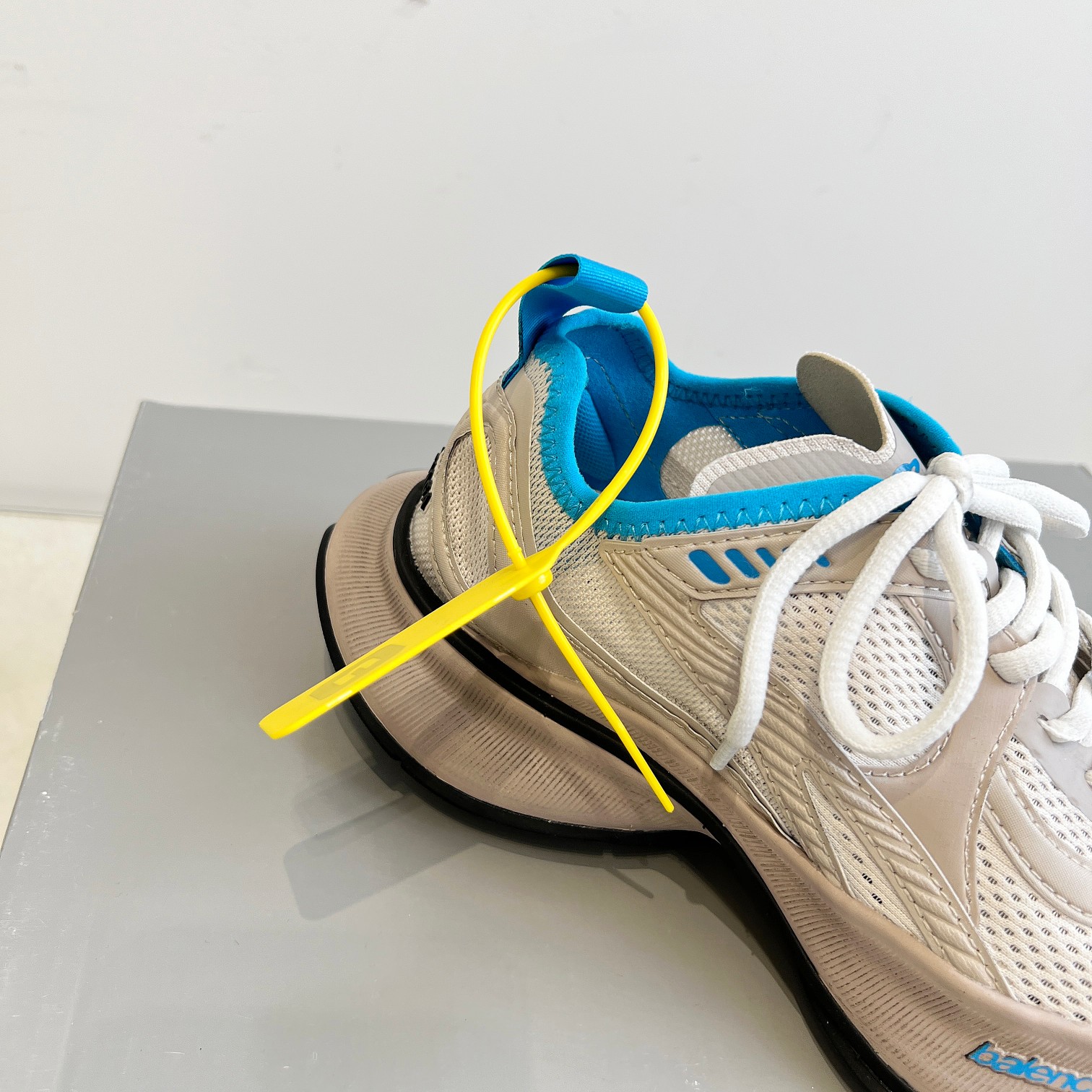 Balenciaga Sneakers Black Breathable