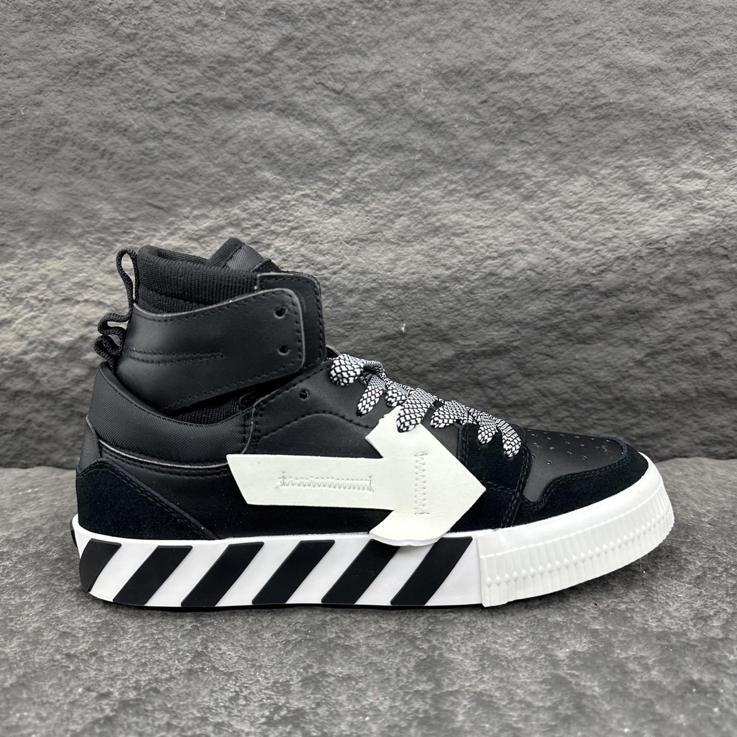 Male Sneakers Black L-s