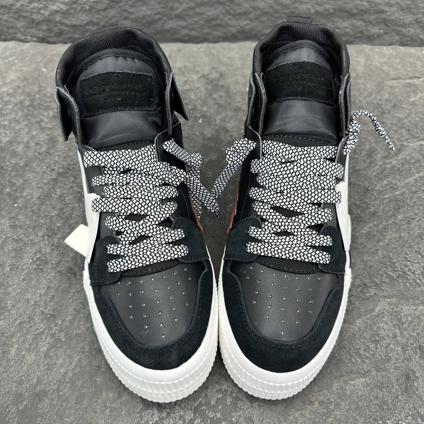 Male Sneakers Black L-s