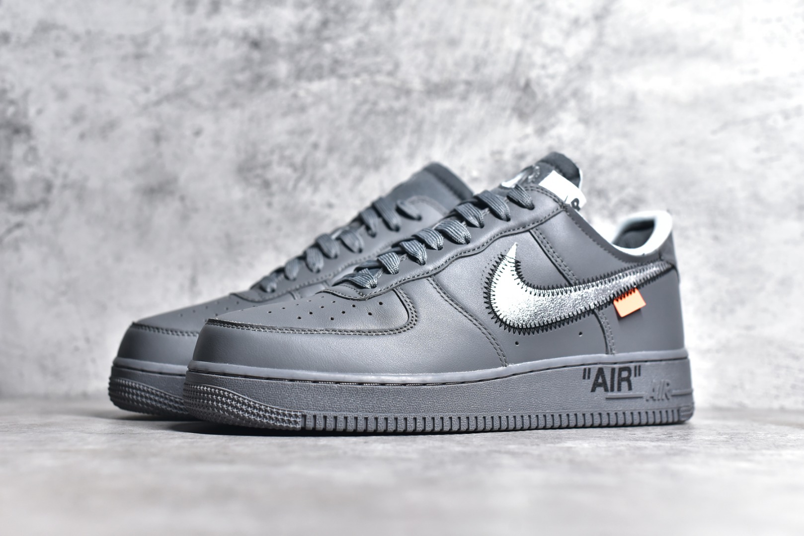 Nike Basic Shoes Gray L