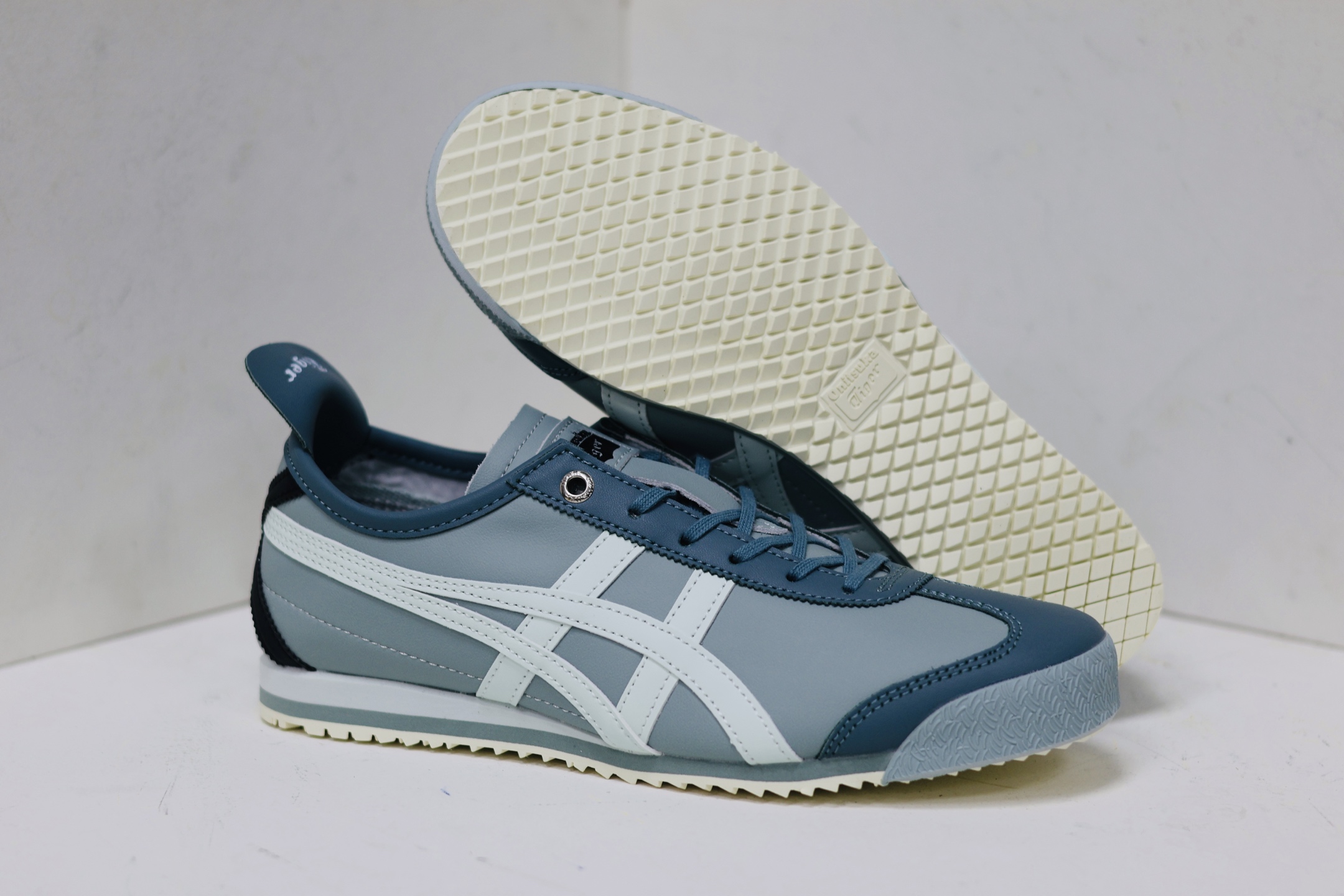 Onitsuka Tiger Basic Shoes M-s