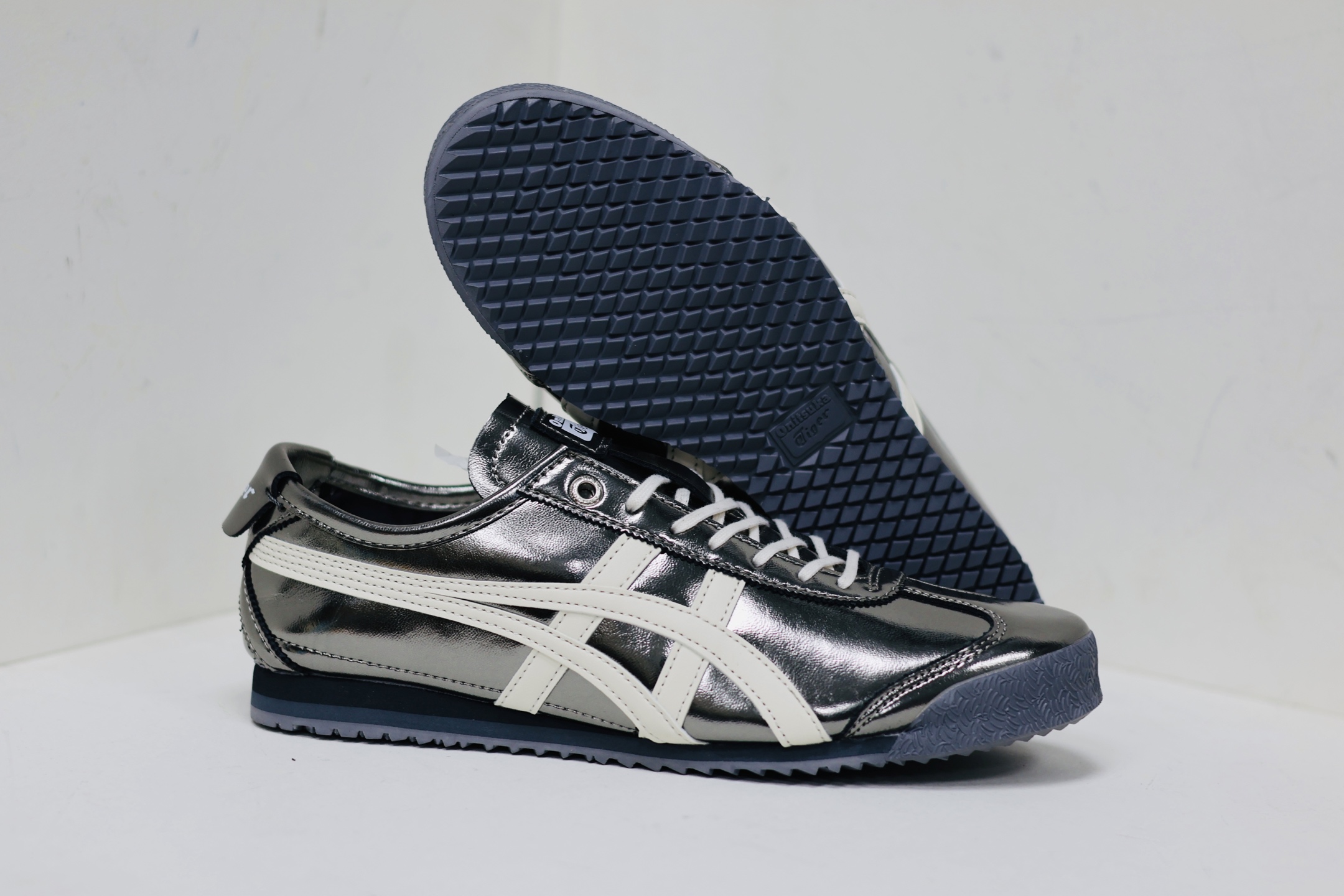 Onitsuka Tiger Basic Shoes M-s
