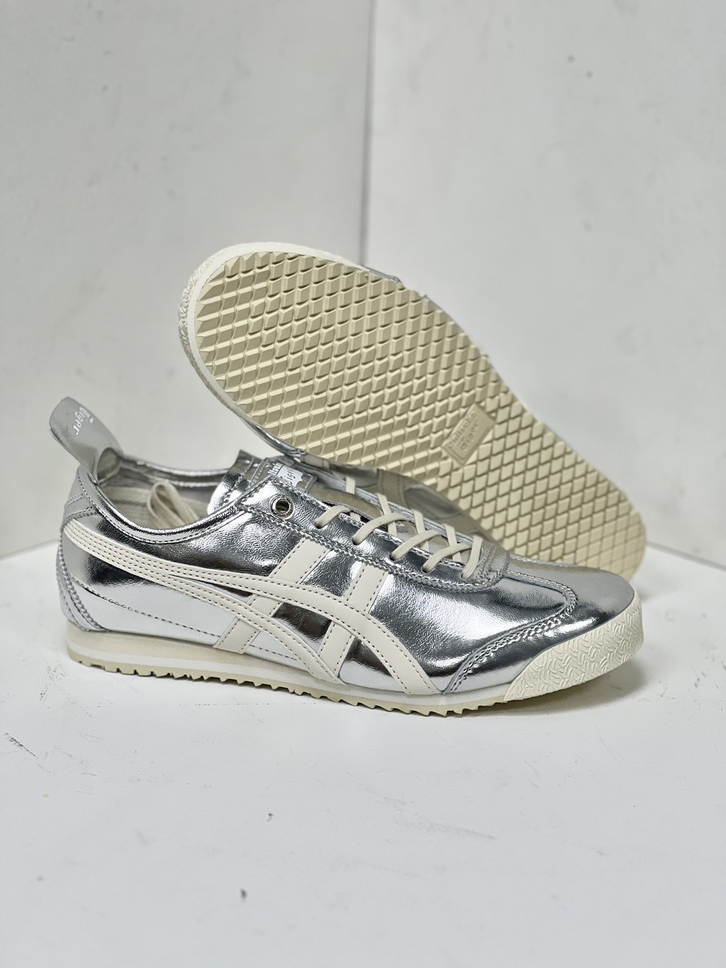 Onitsuka Tiger Basic Shoes M-s