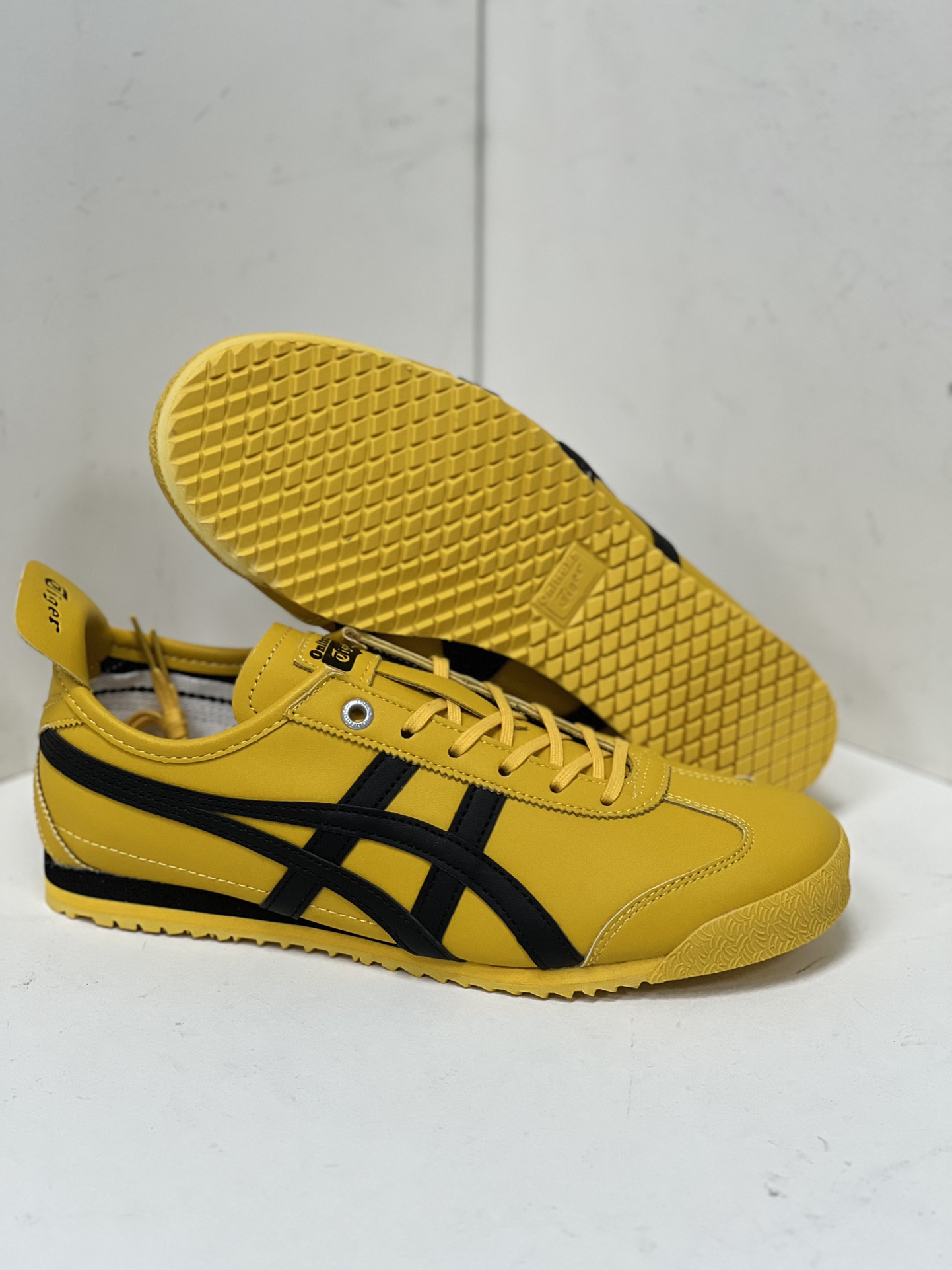 Onitsuka Tiger Basic Shoes M-s