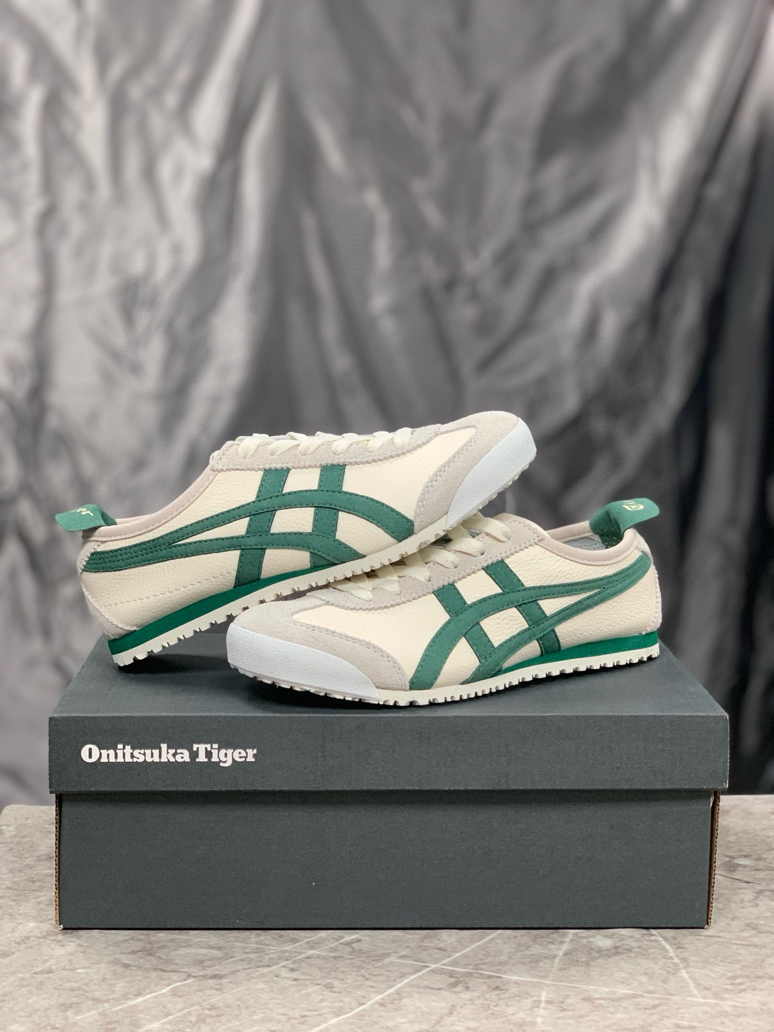 Asics Canvas Shoes Canvas M-l-s