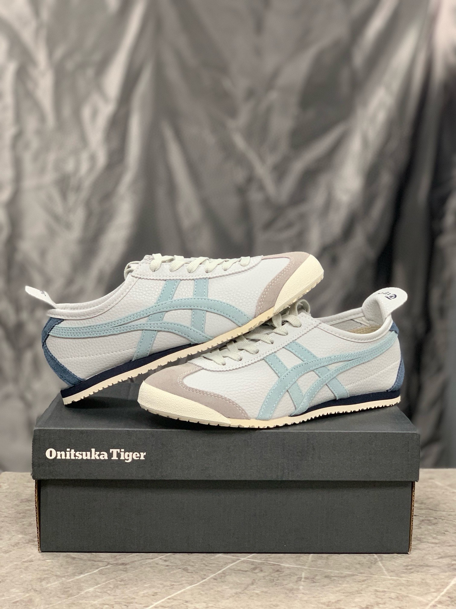 Asics Canvas Shoes Canvas M-l-s