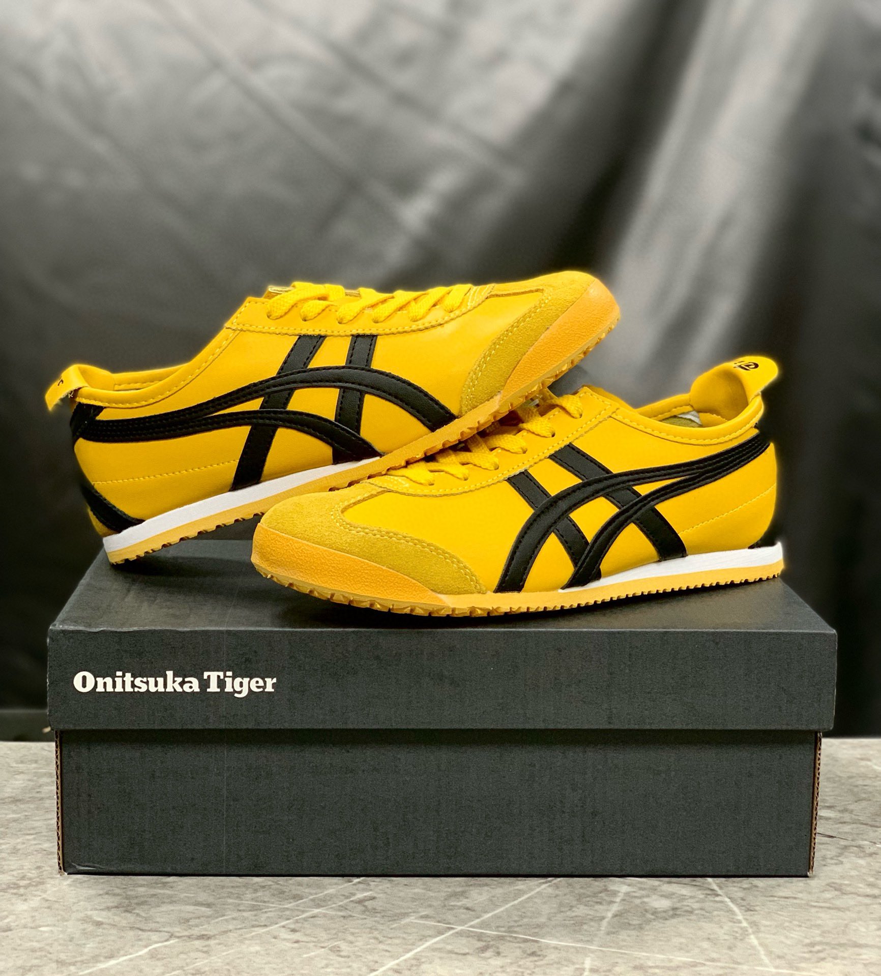 Asics Canvas Shoes Canvas M-l-s