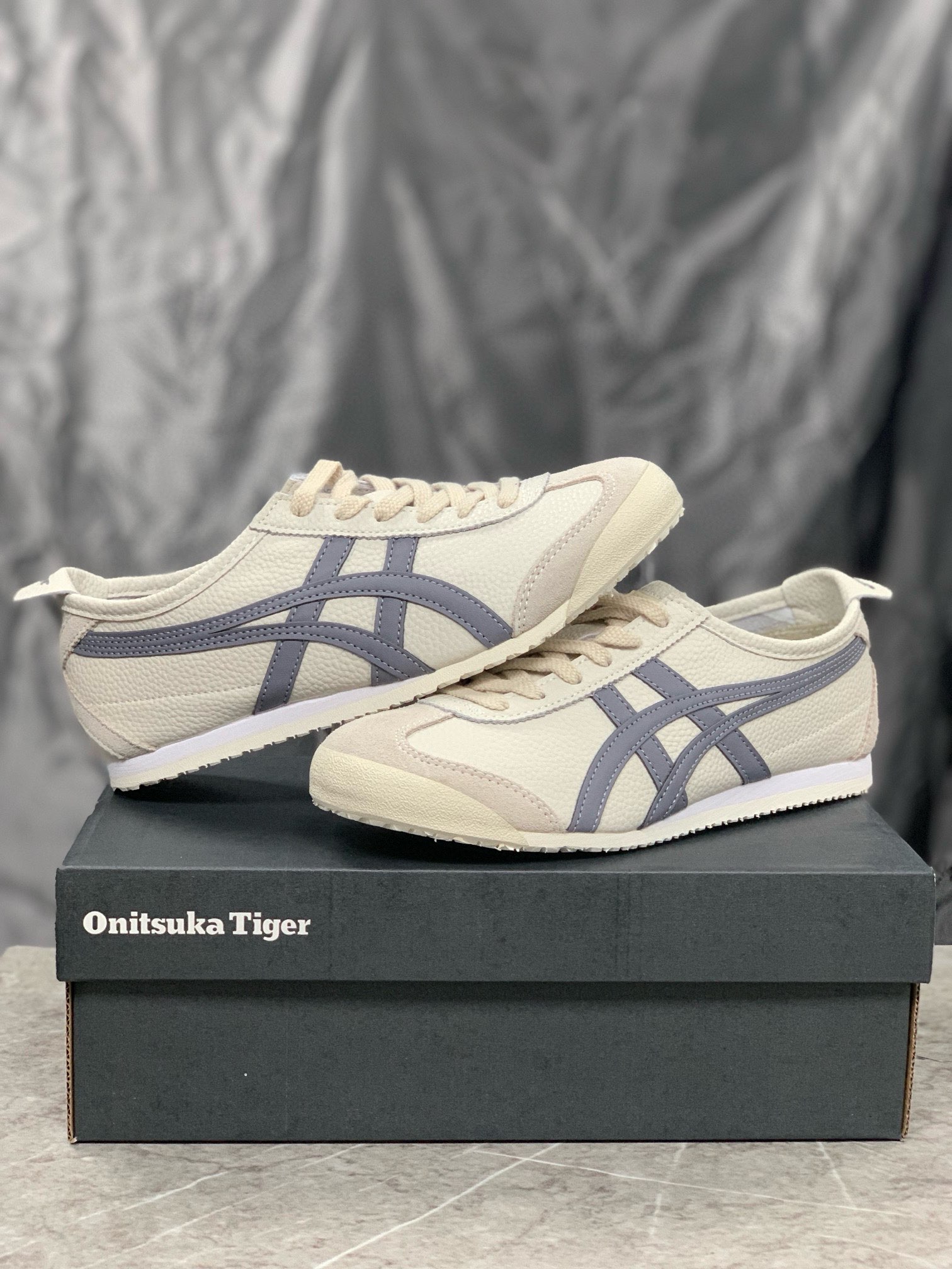Asics Onitsuka Tiger Canvas Shoes Canvas M-l-s