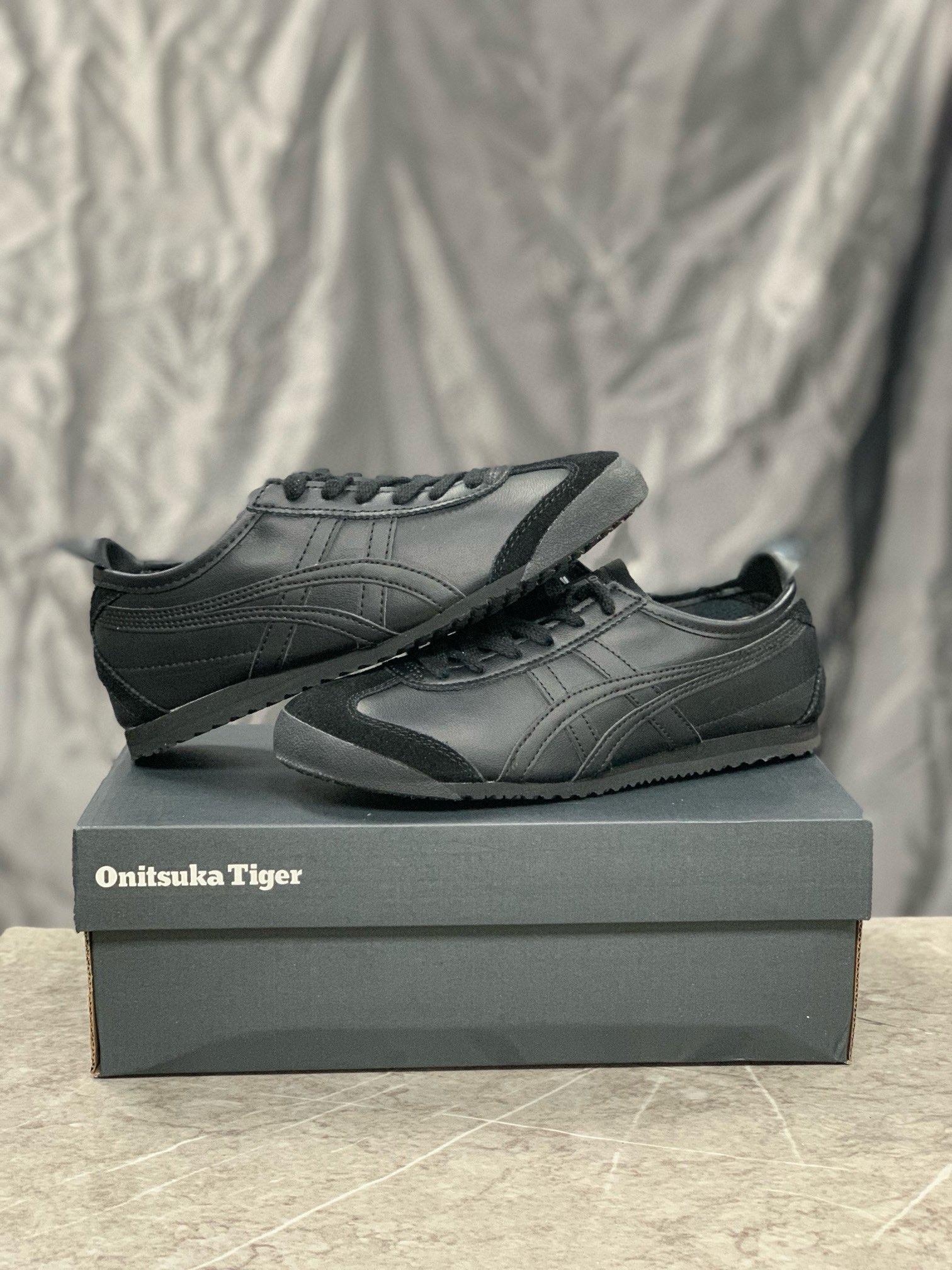 Asics Onitsuka Tiger Canvas Shoes Canvas M-l-s