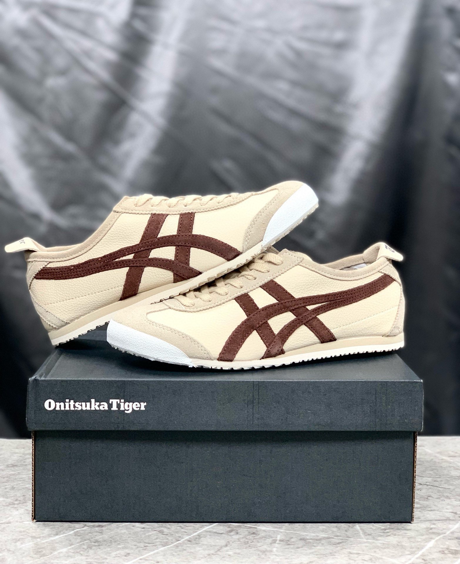 Asics Onitsuka Tiger Canvas Shoes Canvas M-l-s