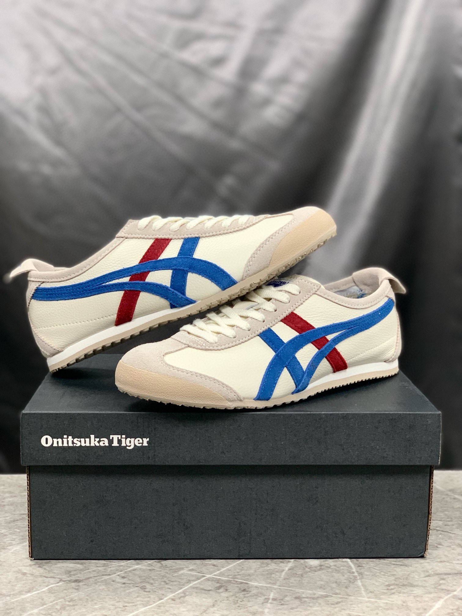Asics Onitsuka Tiger Canvas Shoes Canvas M-l-s