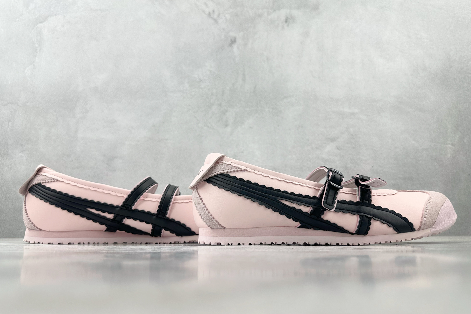 Onitsuka Tiger Basic Shoes Pink M-s