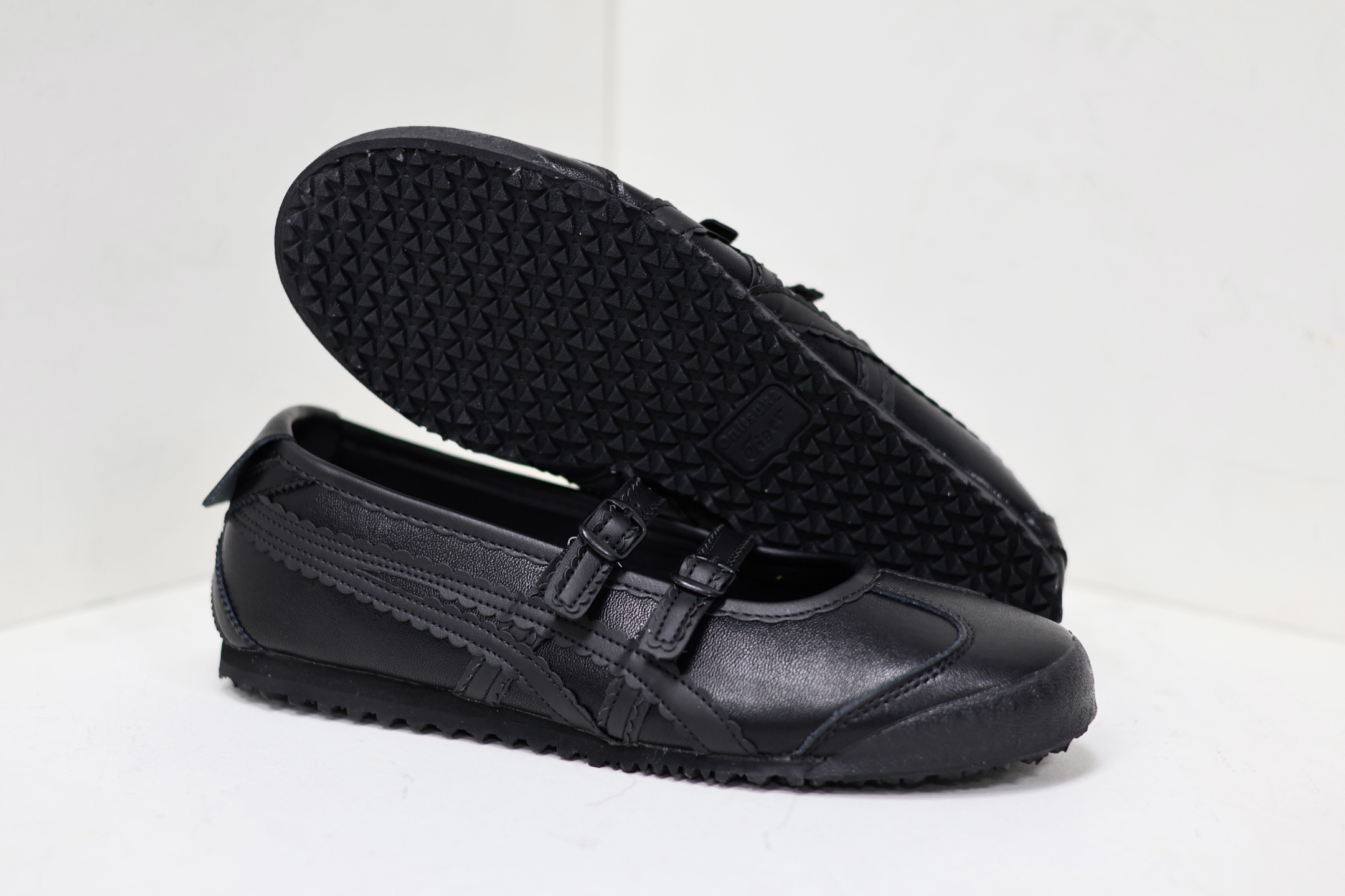 Onitsuka Tiger Basic Shoes Breathable M-s