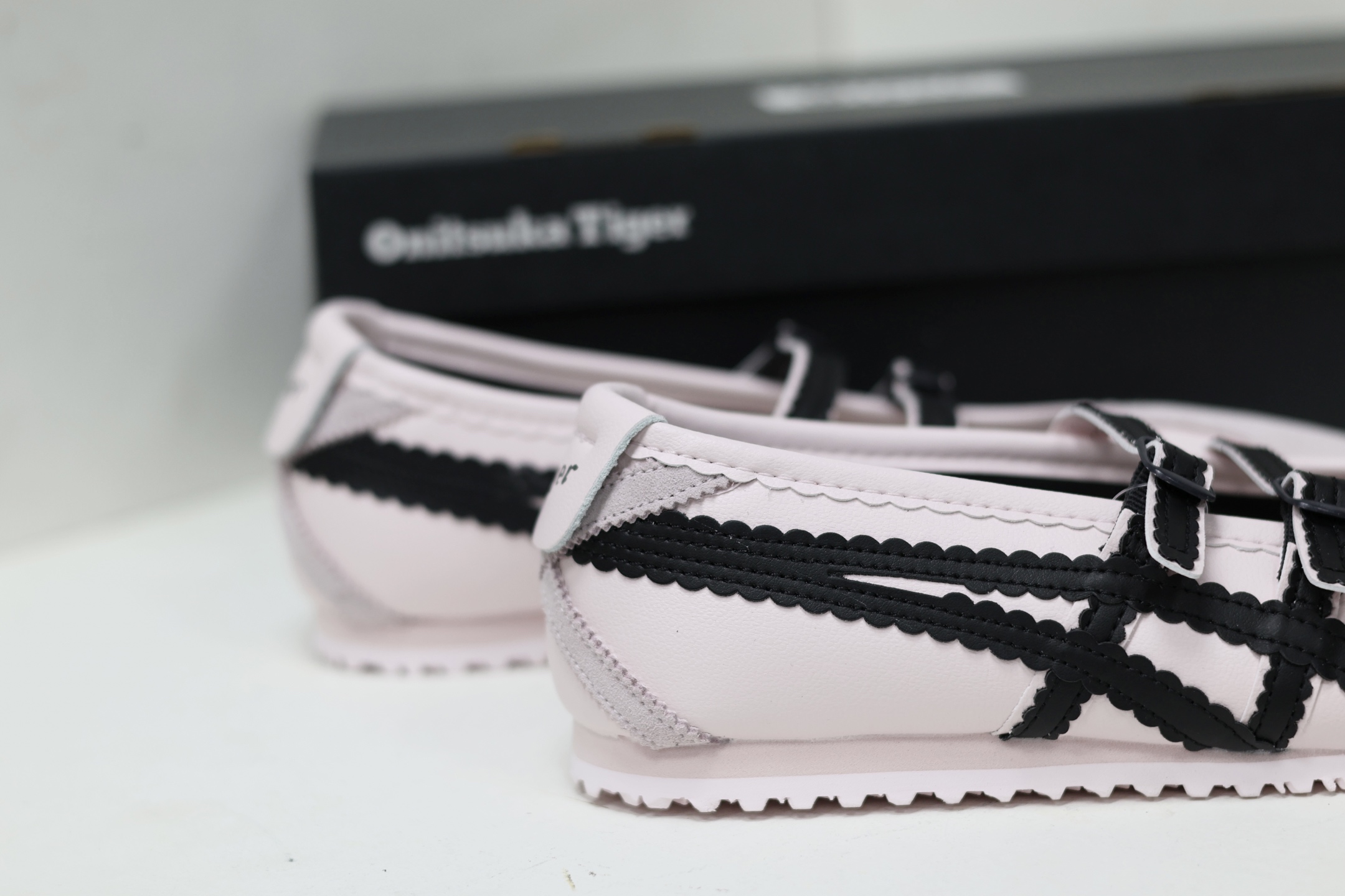 Onitsuka Tiger Basic Shoes Breathable M-s