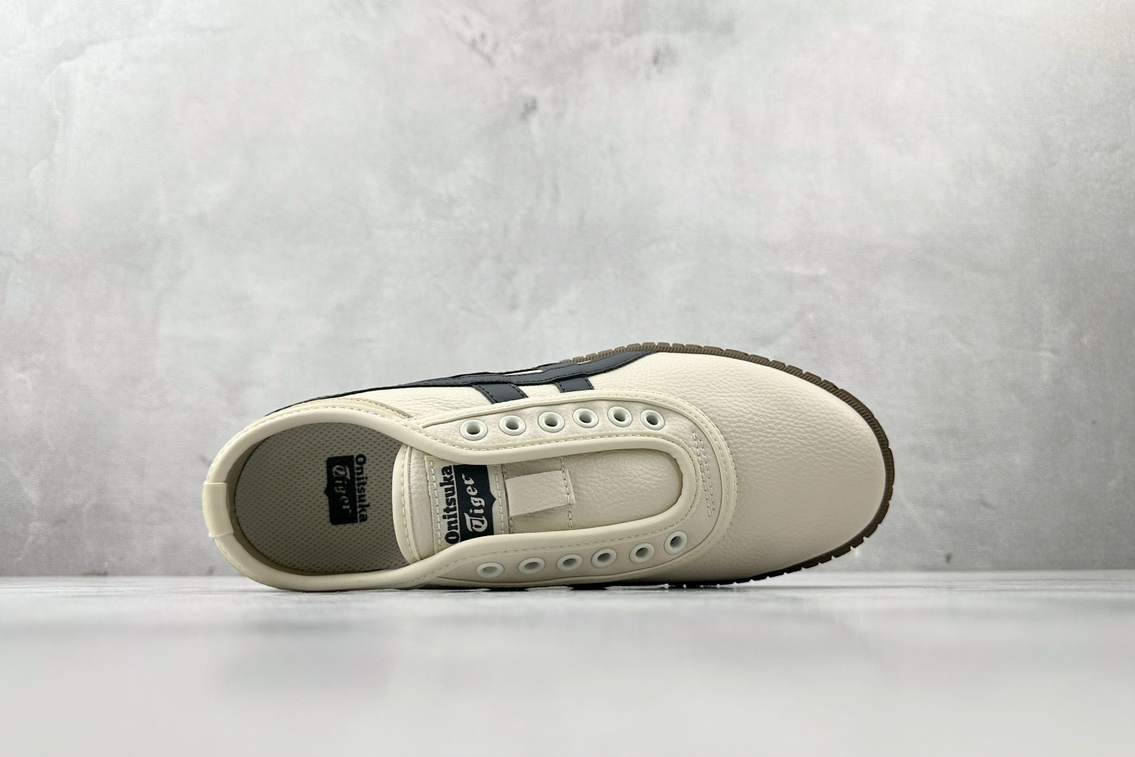 Onitsuka Tiger Basic Shoes L-s