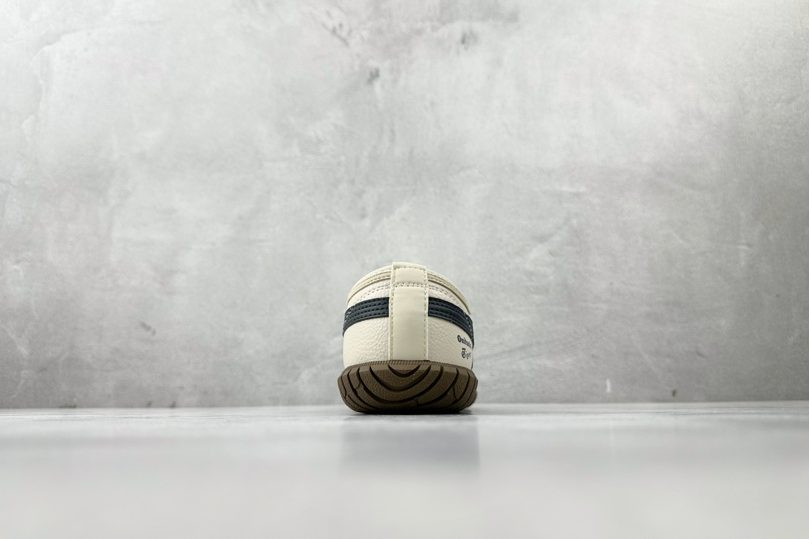 Onitsuka Tiger Basic Shoes L-s