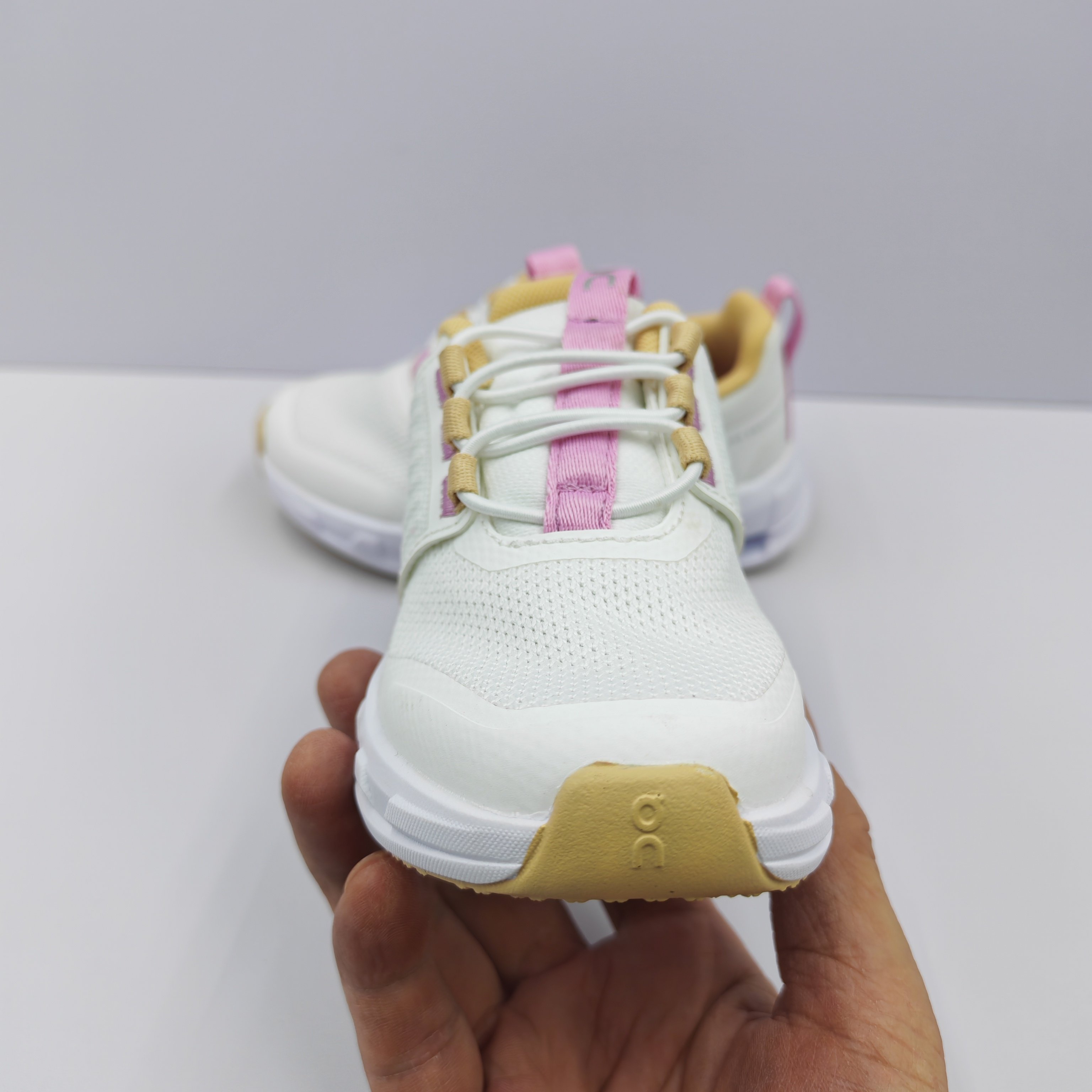 Basic Shoes Breathable L-s