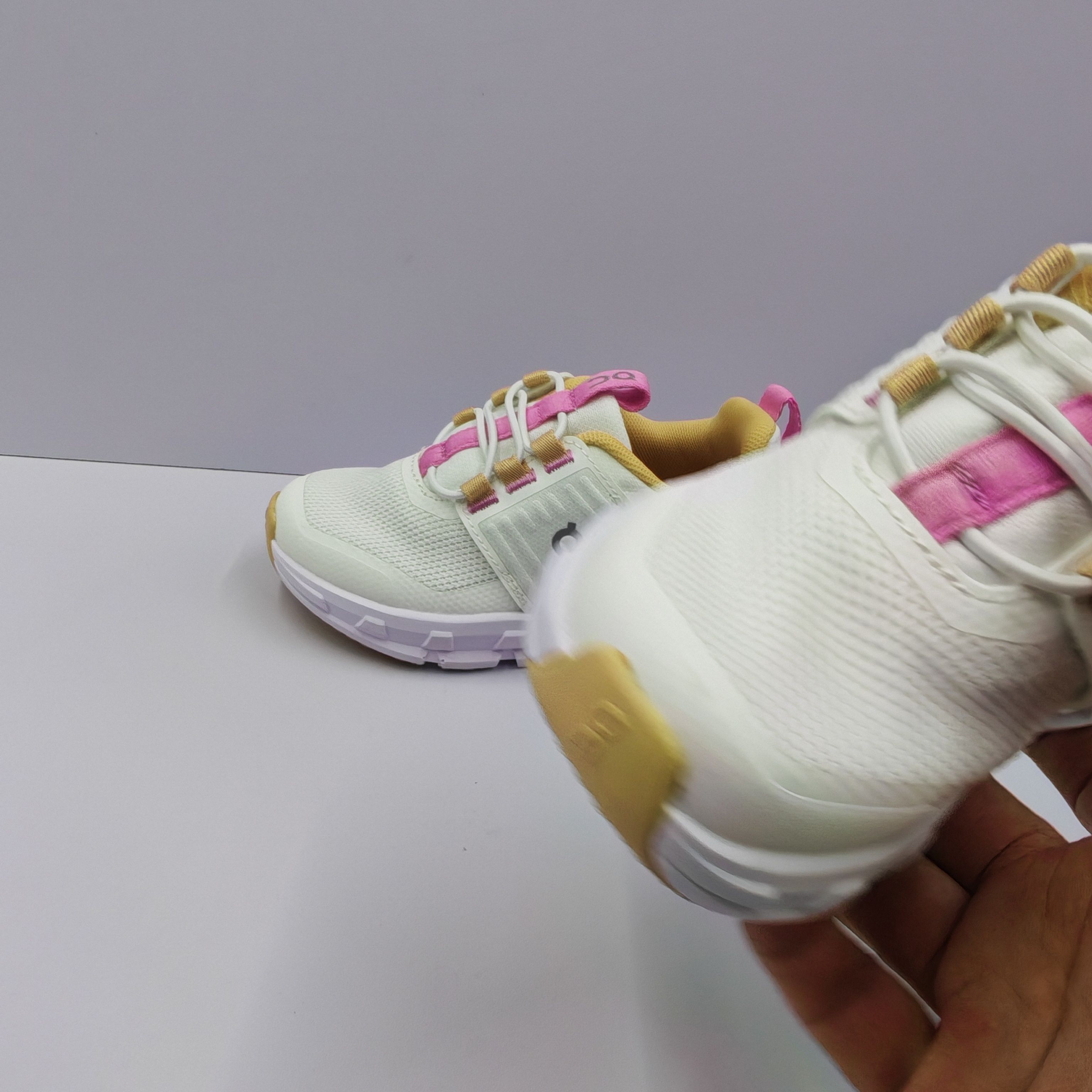 Basic Shoes Breathable L-s