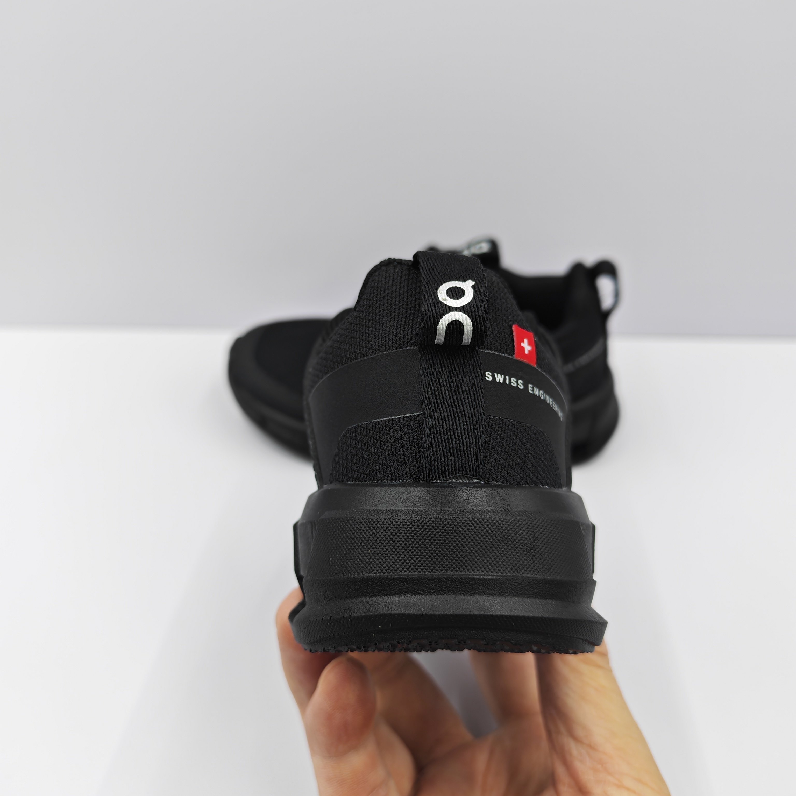 Basic Shoes Black Breathable L-s