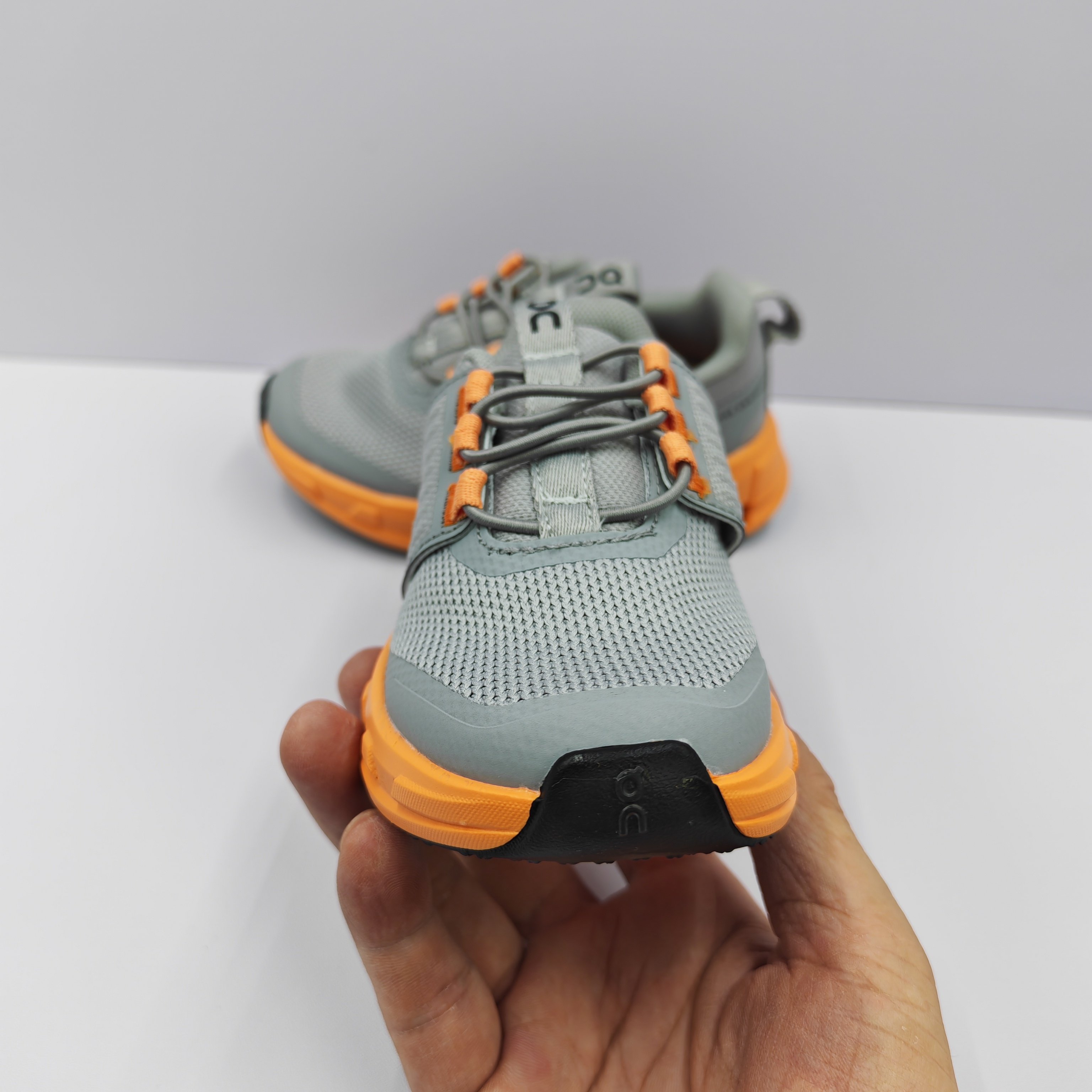 Basic Shoes Breathable L-s