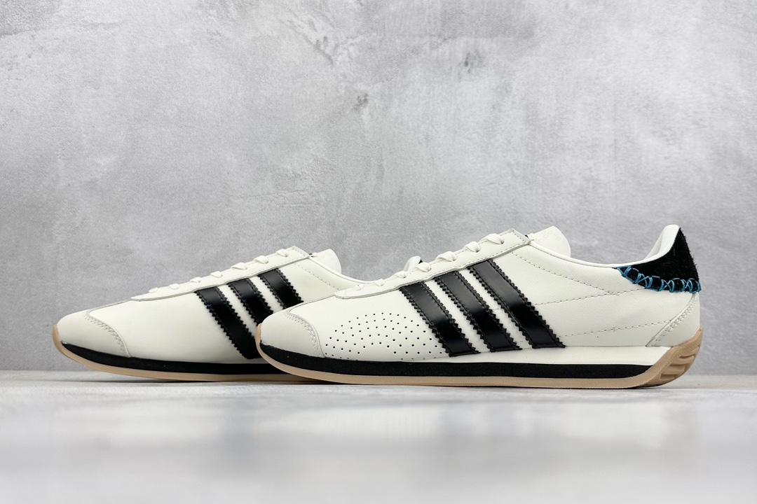 Basic Shoes Black L-s