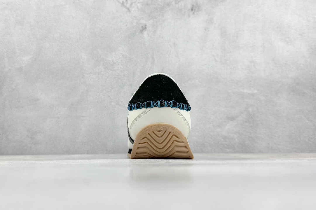 Basic Shoes Black L-s