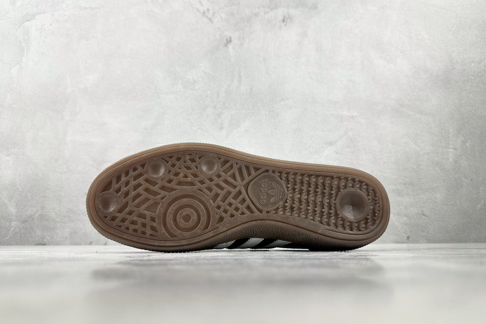 Basic Shoes Black L-s