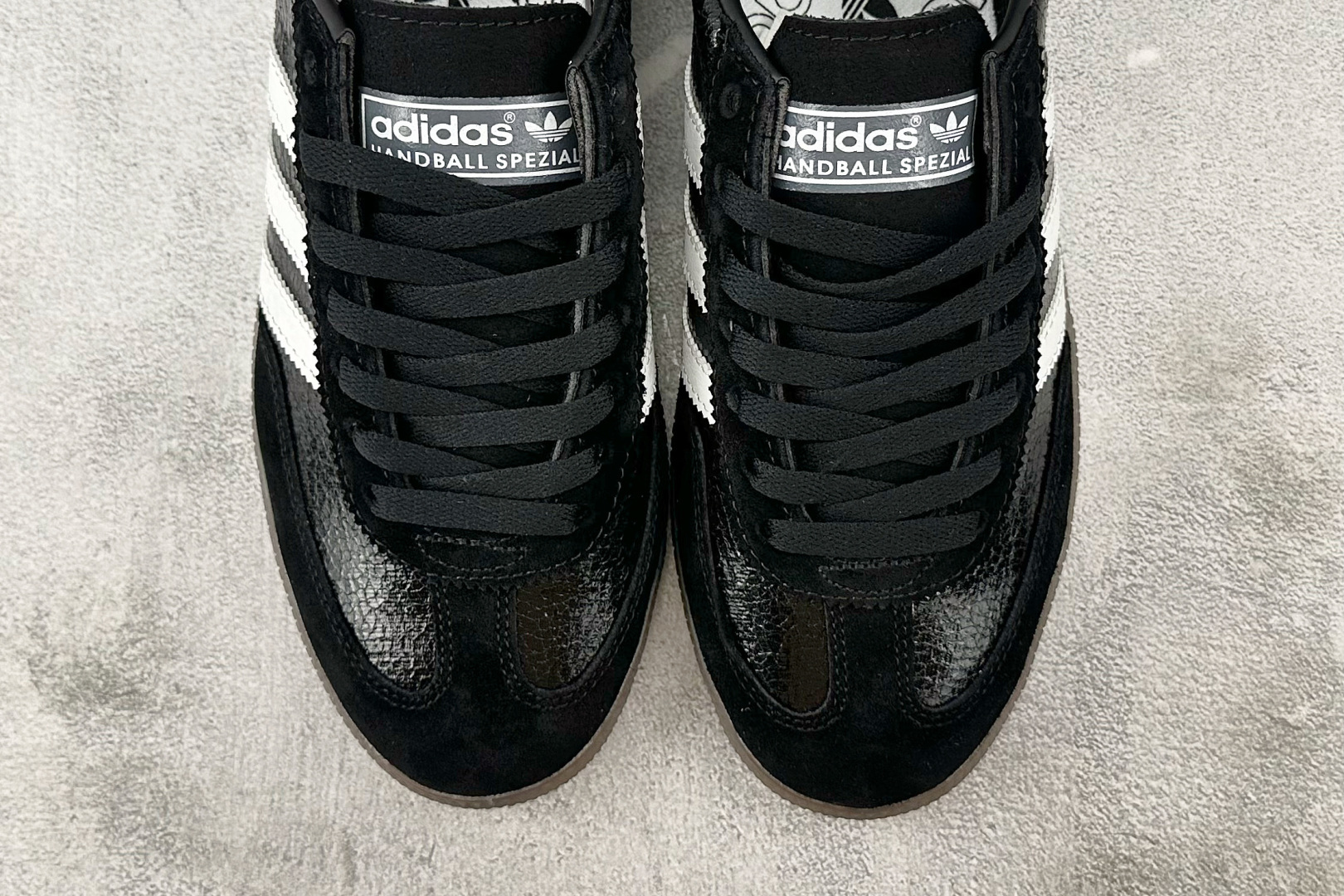 Basic Shoes Black L-s