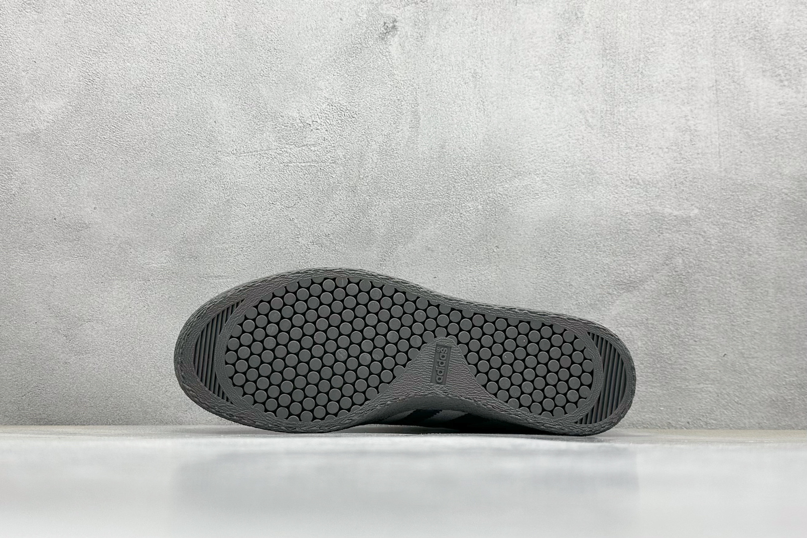 Adidas Board Shoes L-s