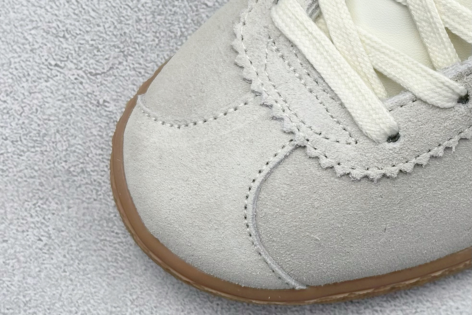 Adidas Board Shoes L-s