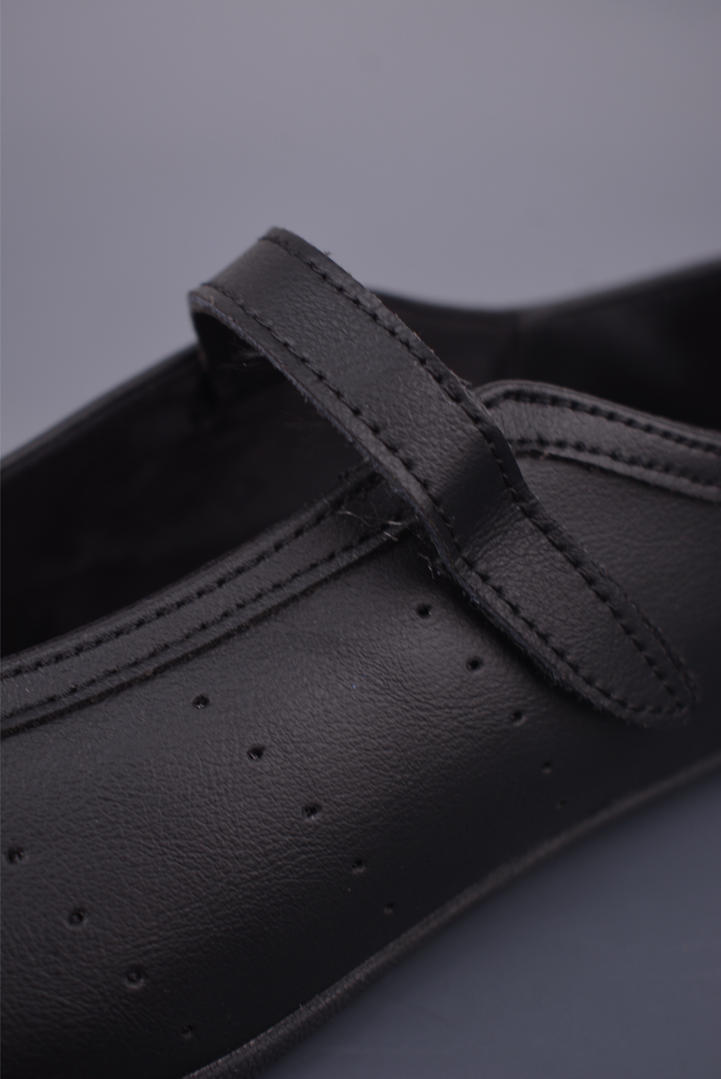 Balenciaga Basic Shoes M-l-s