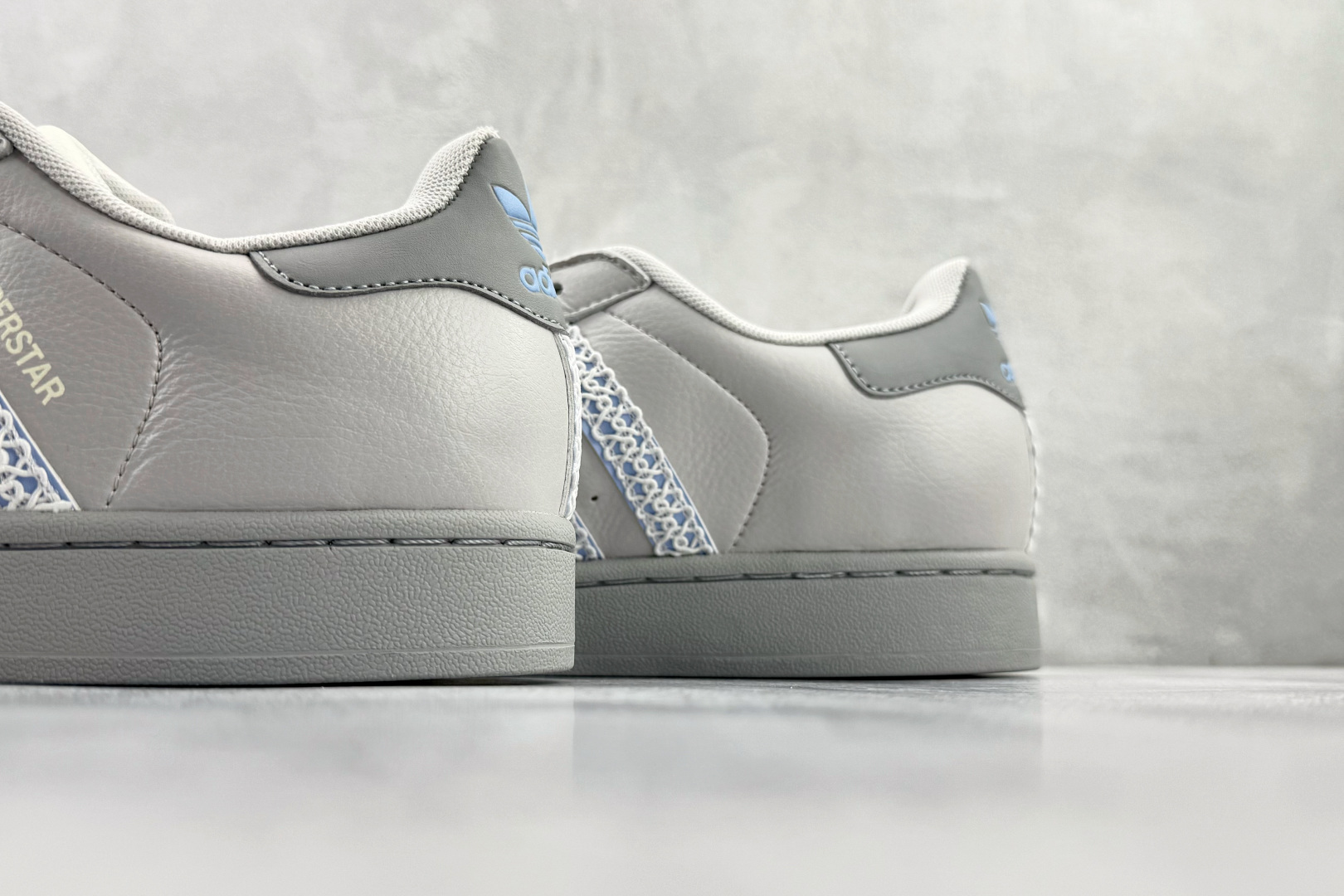 Basic Shoes Gray L-s