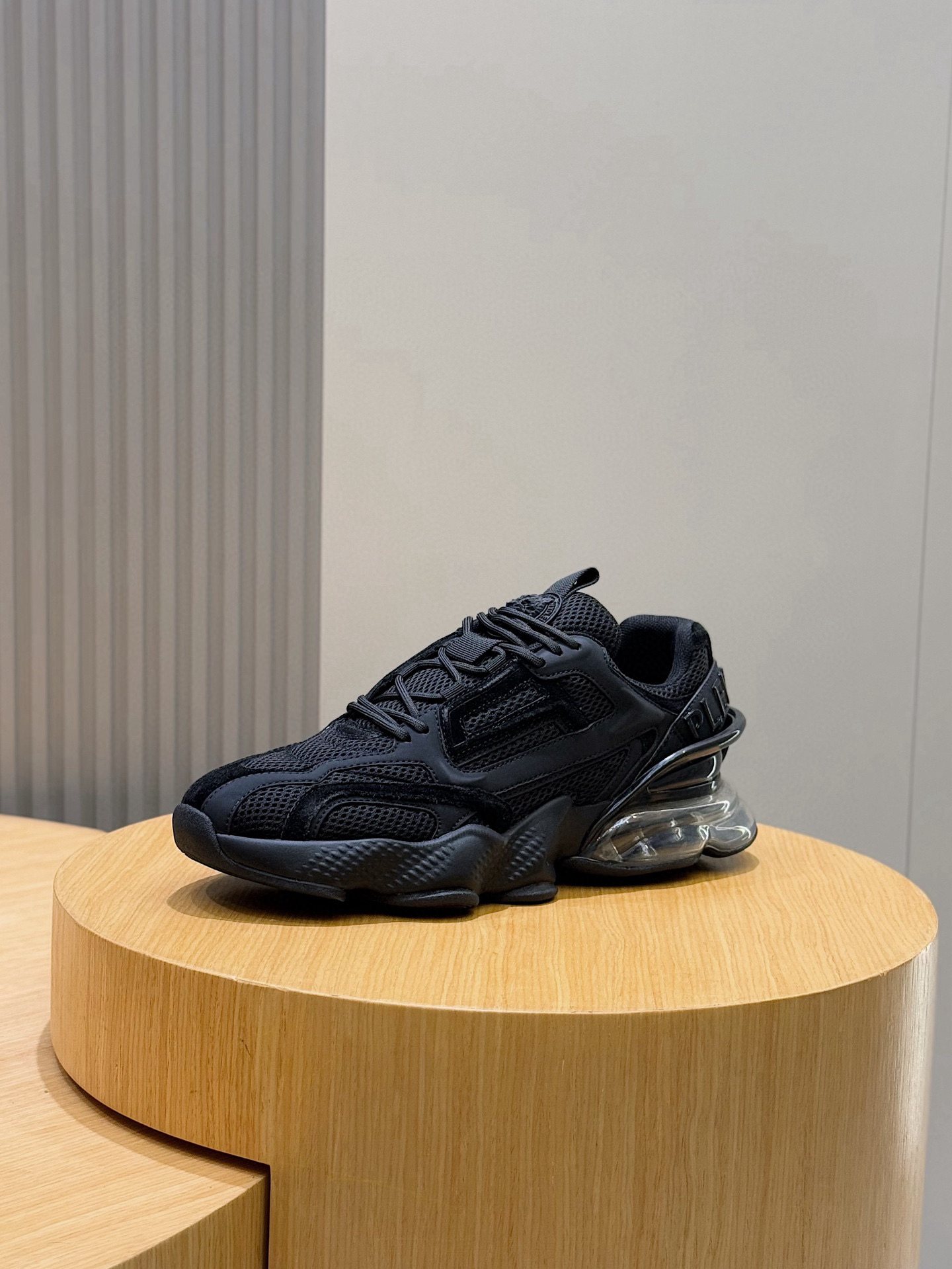 Male Basic Shoes Mesh Breathable L-s