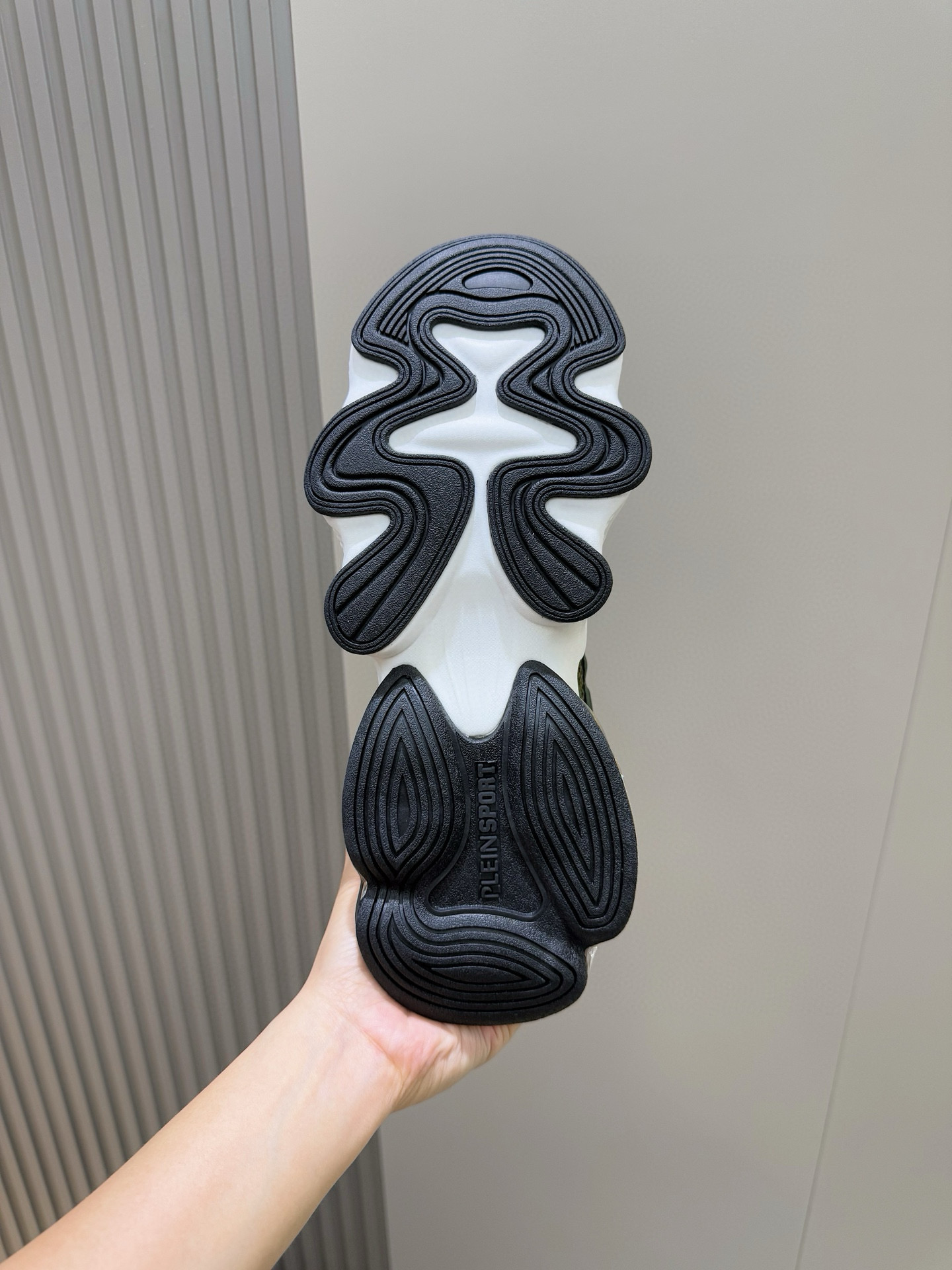 Male Basic Shoes Mesh Breathable L-s