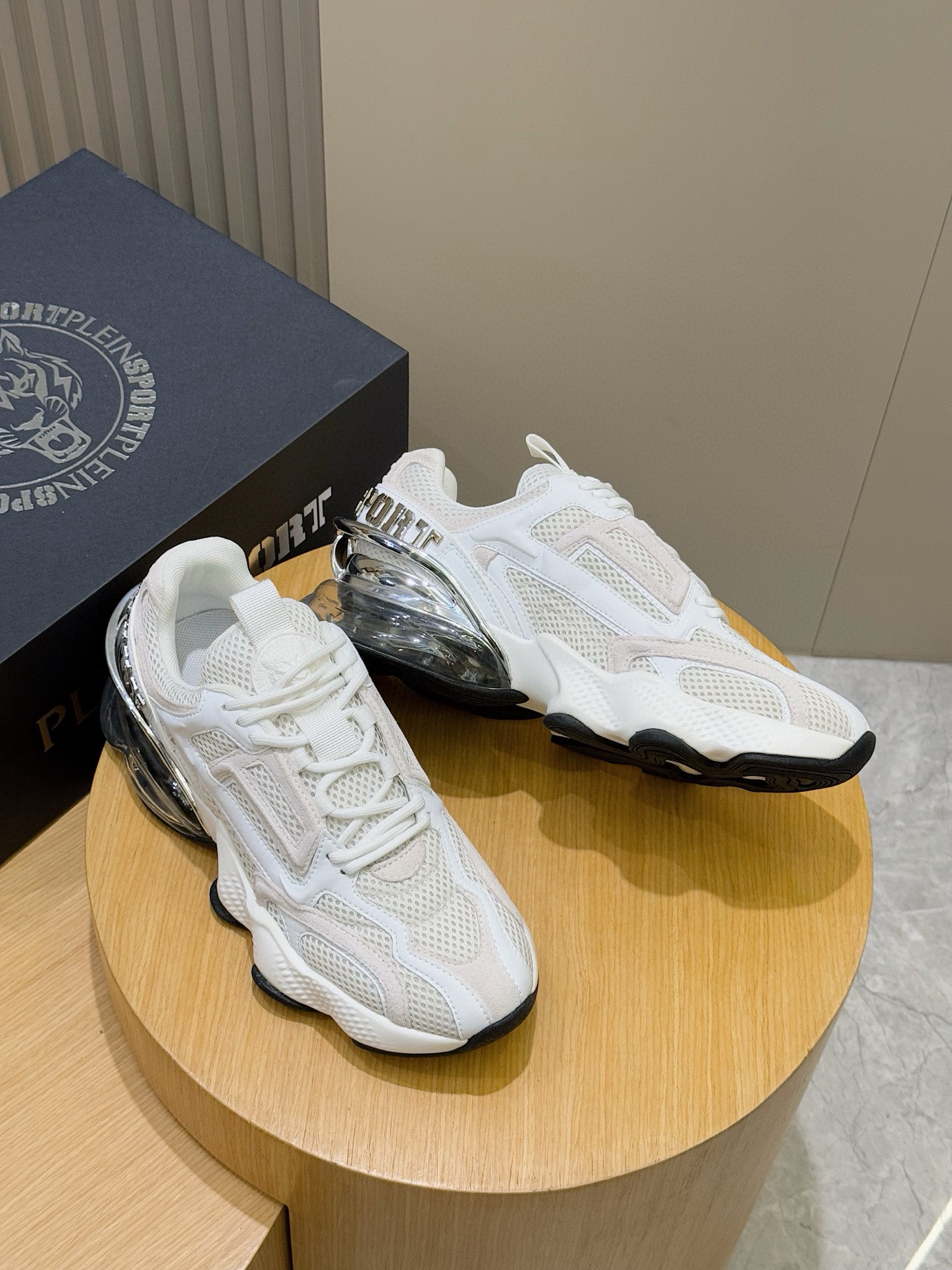 Male Basic Shoes Mesh Breathable L-s