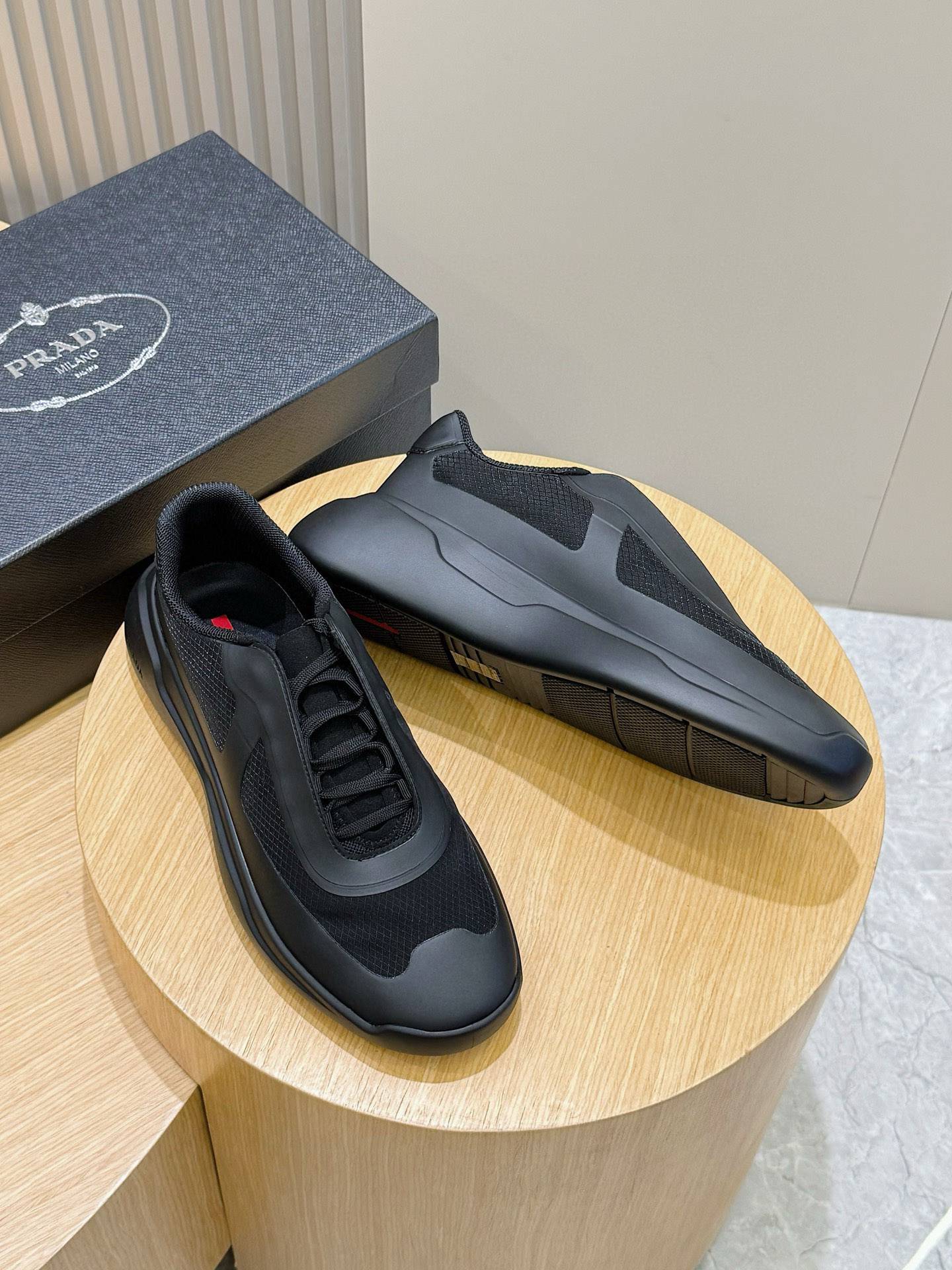 Adidas Prada Sneakers M-s