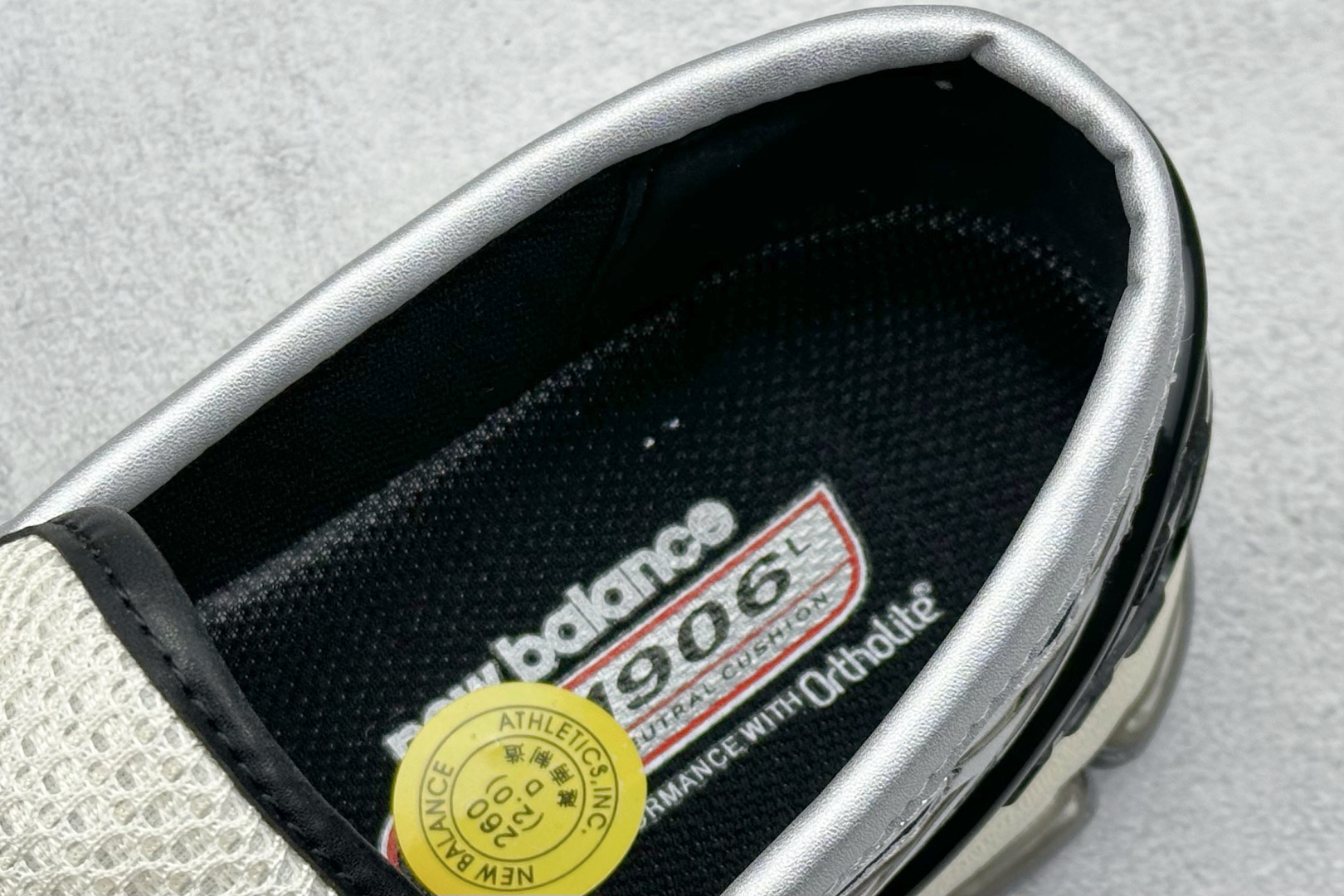 New Balance Sneakers Shock Absorbing L