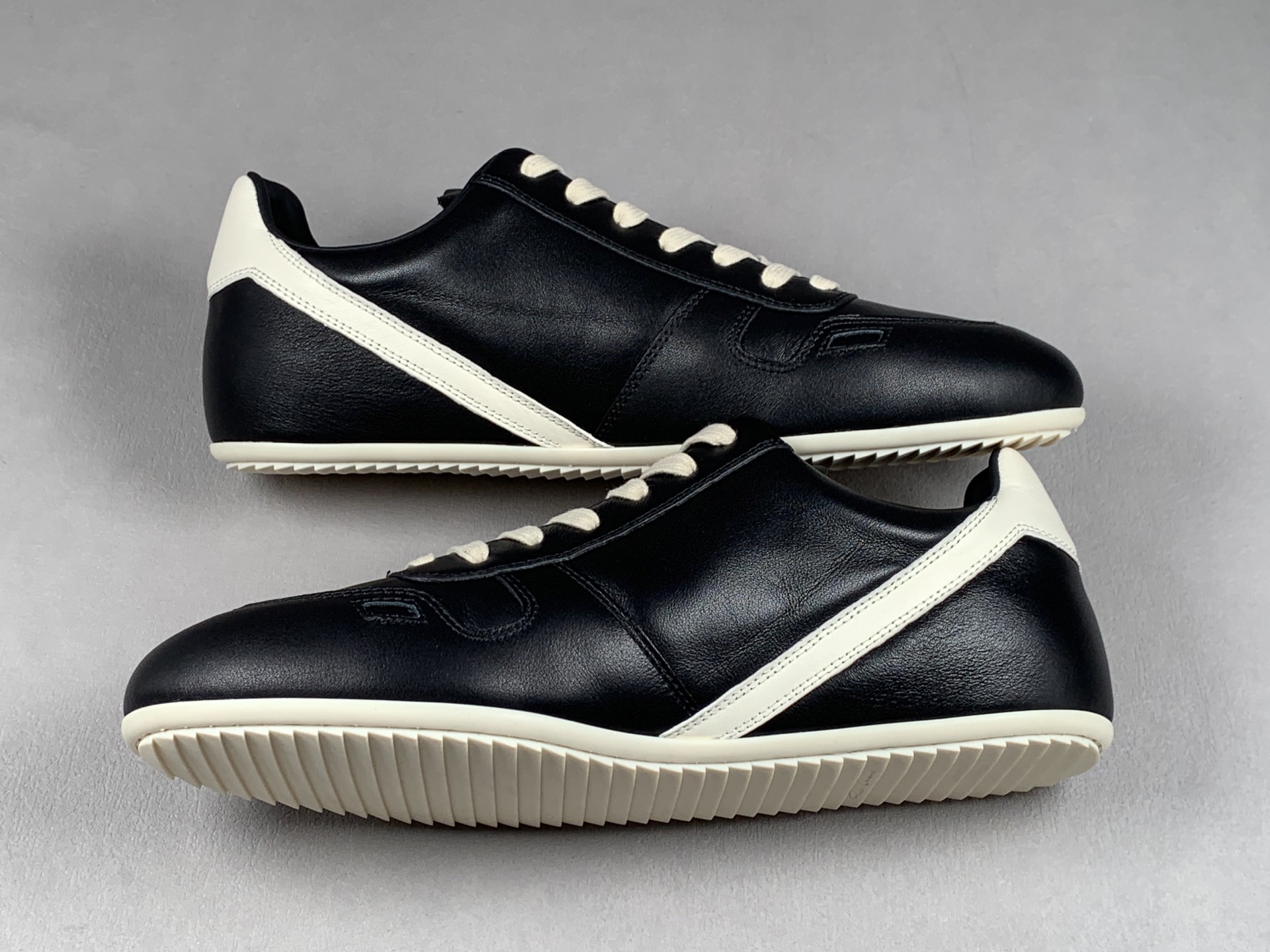 Calvin Klein Louis Vuitton Rick Owens Sneakers Black M-l-s