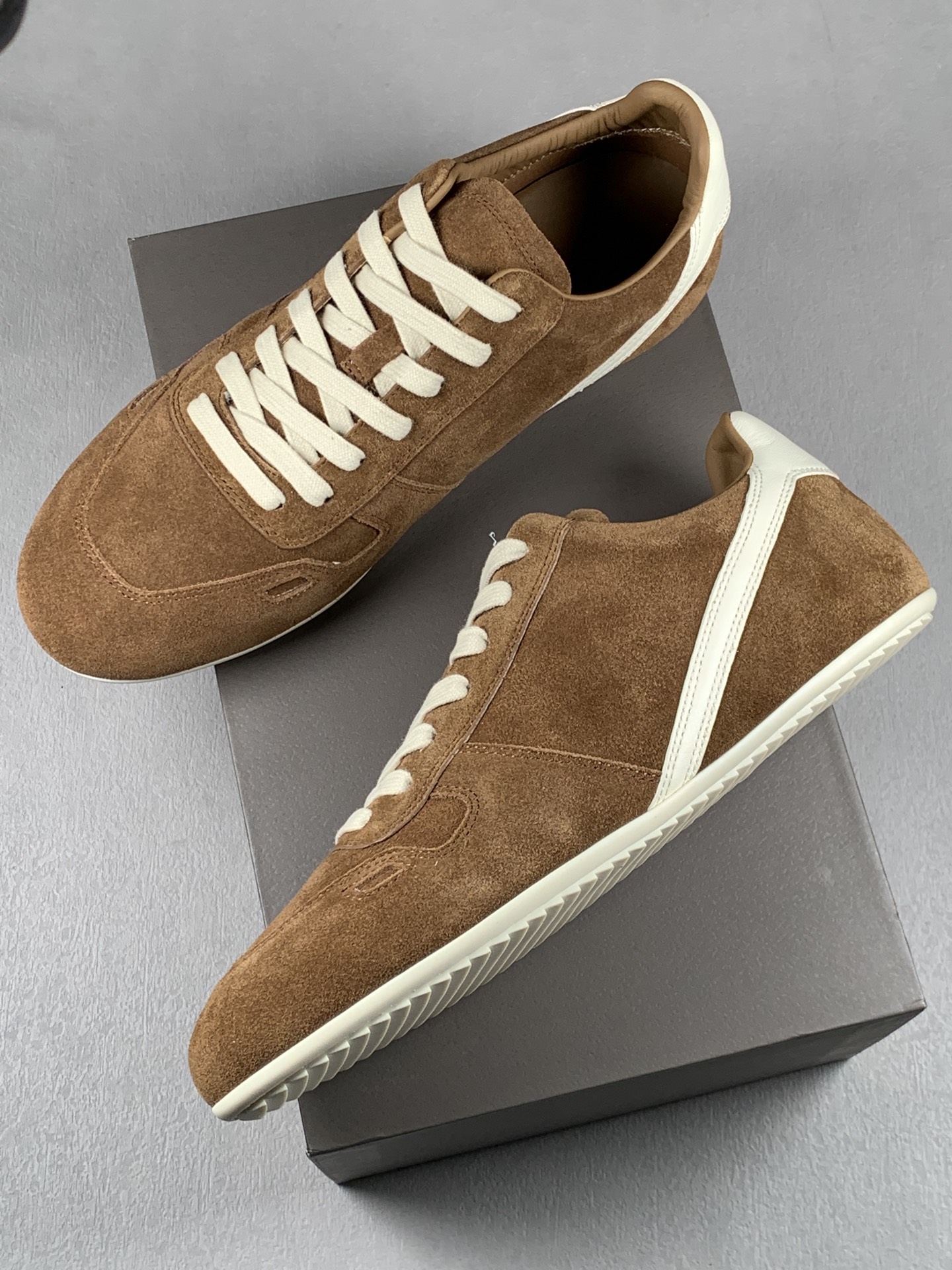 Calvin Klein Louis Vuitton Rick Owens Sneakers M-l-s