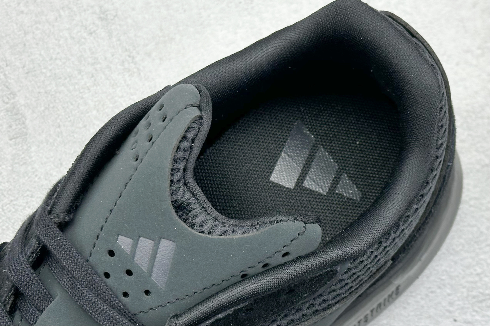 Adidas Basic Shoes L-s