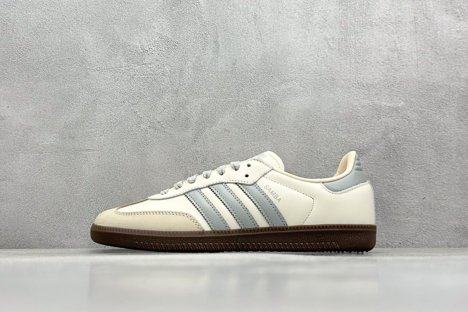 Adidas Board Shoes M-s