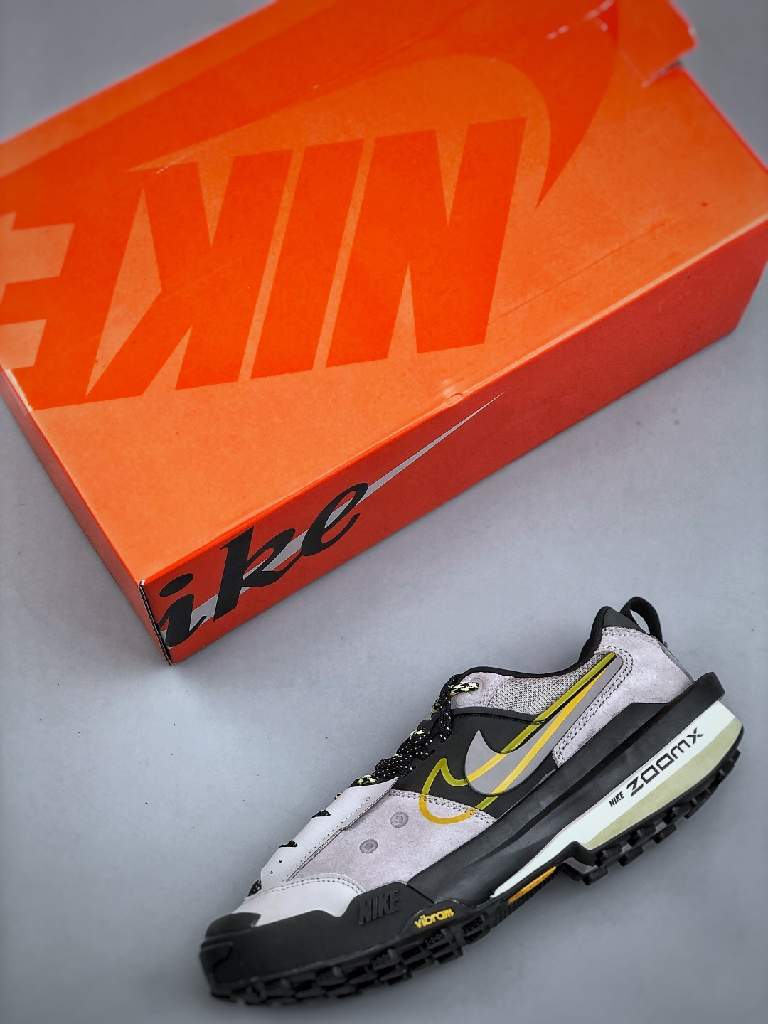 Adidas Nike Sneakers M-s