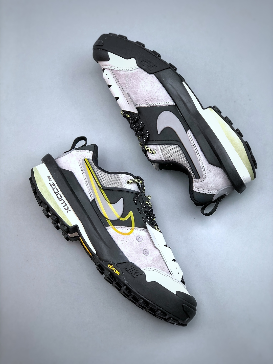 Adidas Nike Sneakers M-s