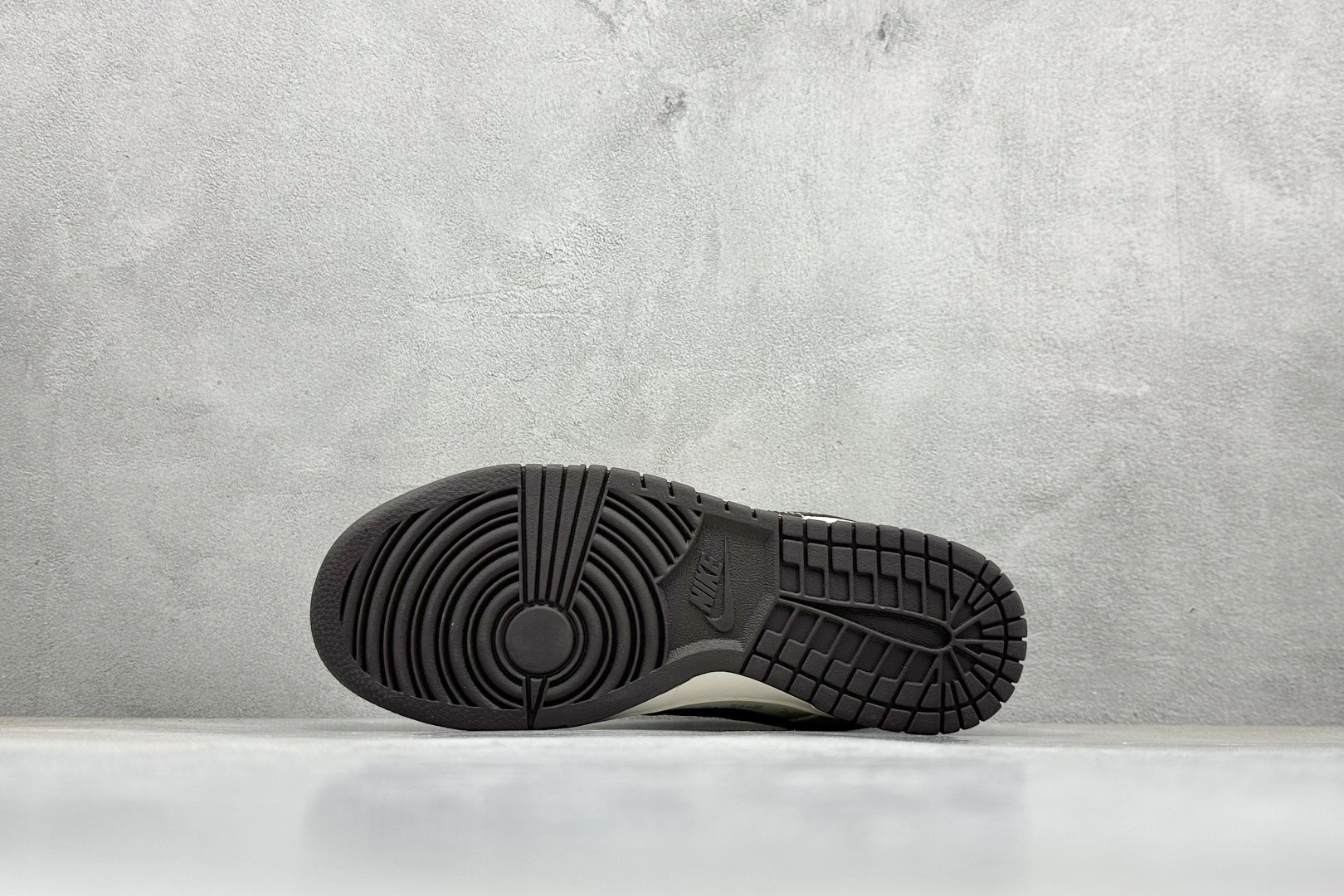 Nike Board Shoes L-s