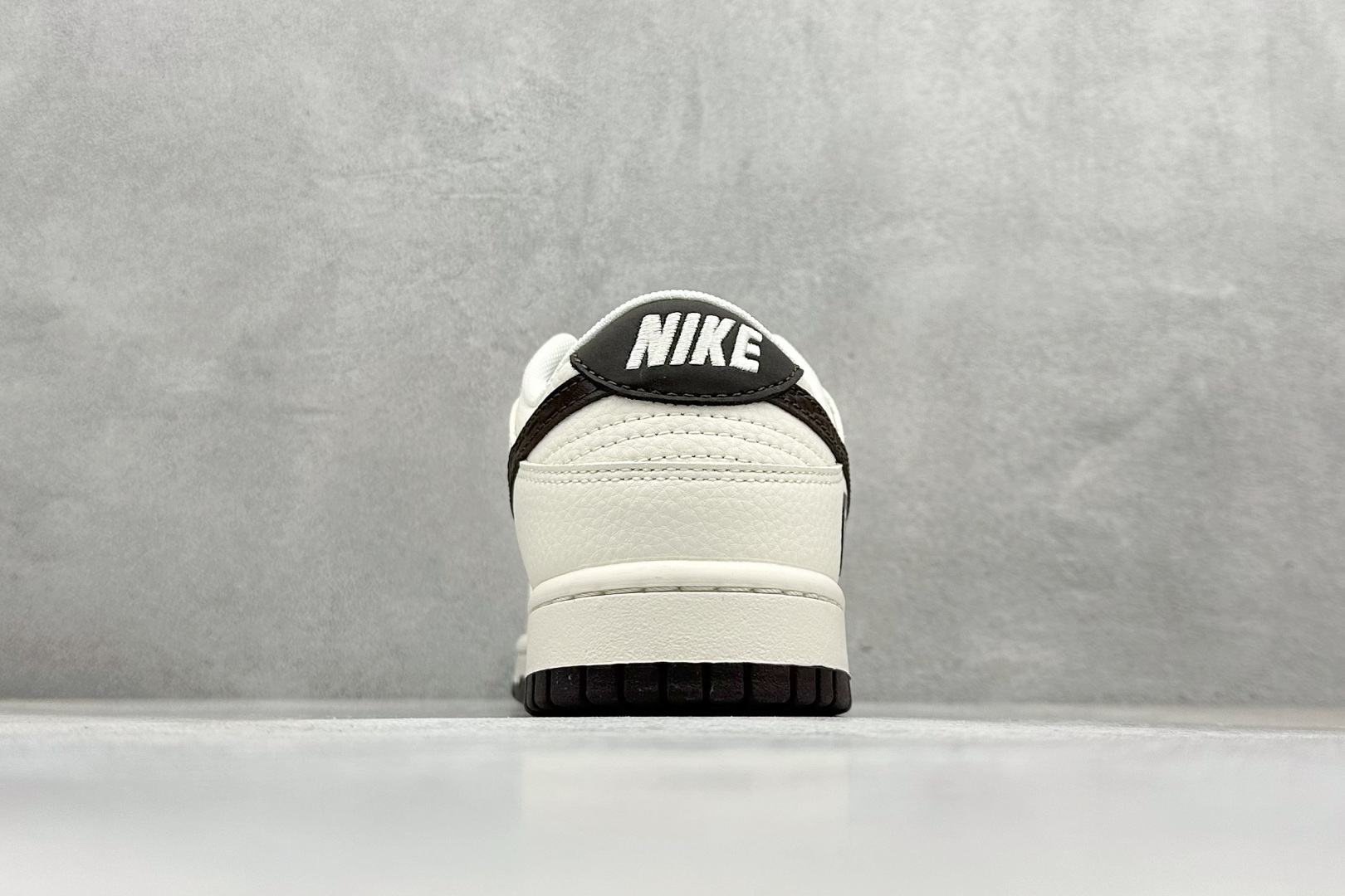 Nike Board Shoes L-s