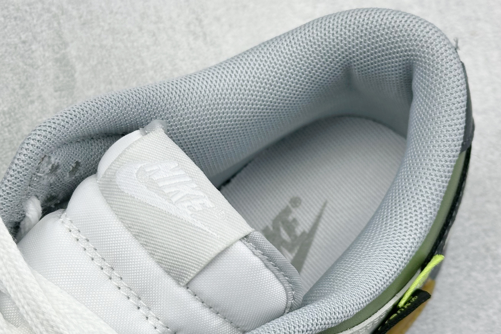 Nike Basic Shoes L-s